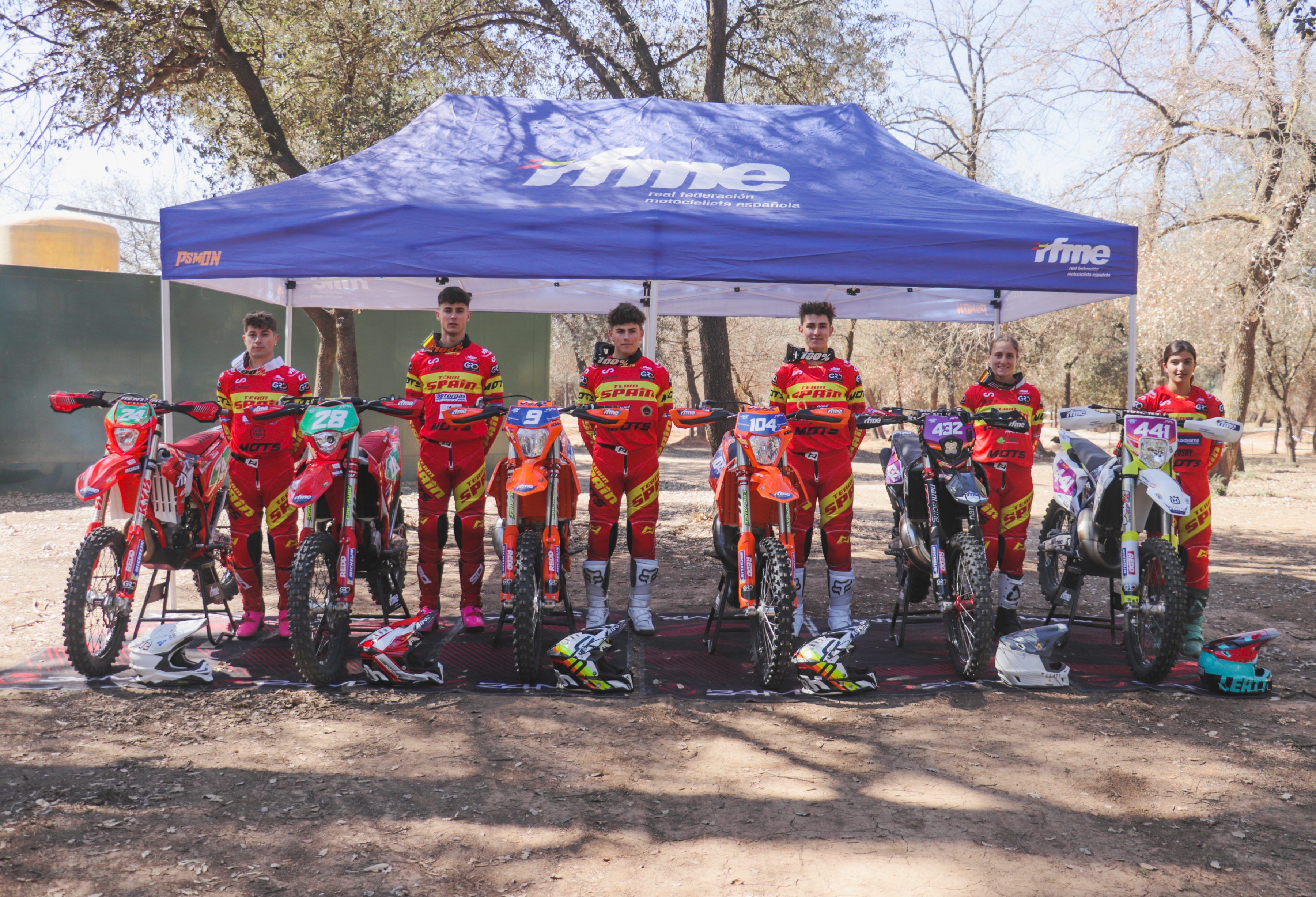 Equipo Nacional de Enduro RFME 2023. En el Mundial Junior 2 , Youth y Woman