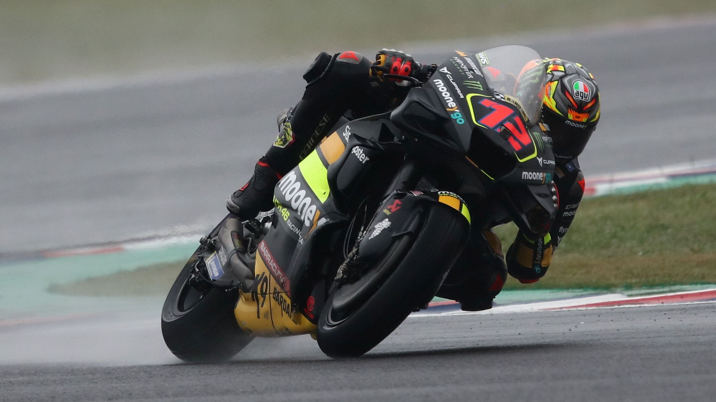 Marco Bezzecchi ha logrado su primer triunfo en MotoGP en el agua de Argentina