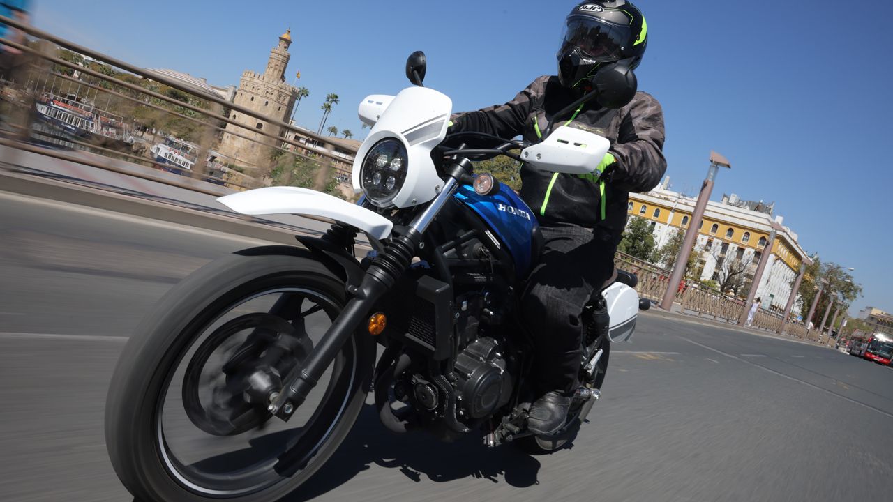 Prueba Honda CL500 2023