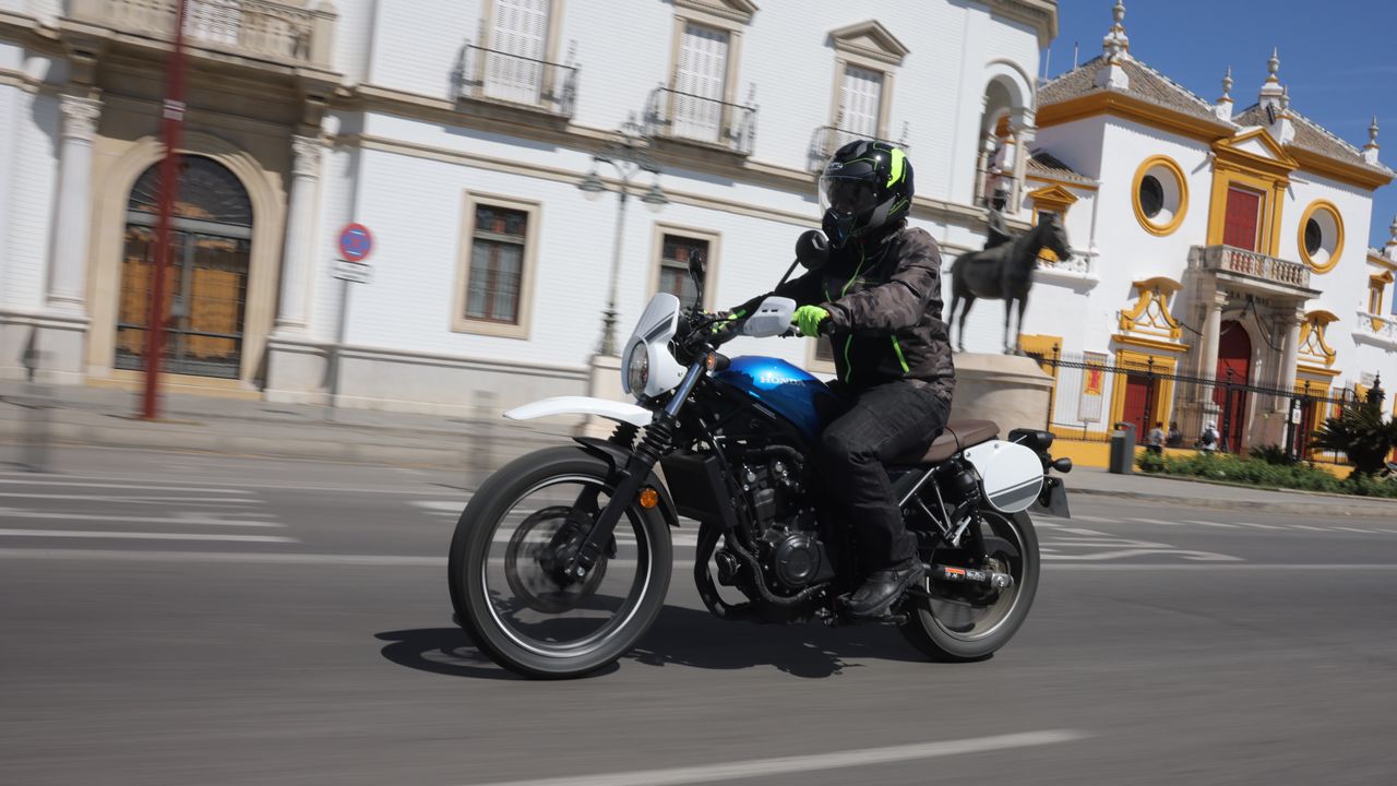 Prueba Honda CL500 2023