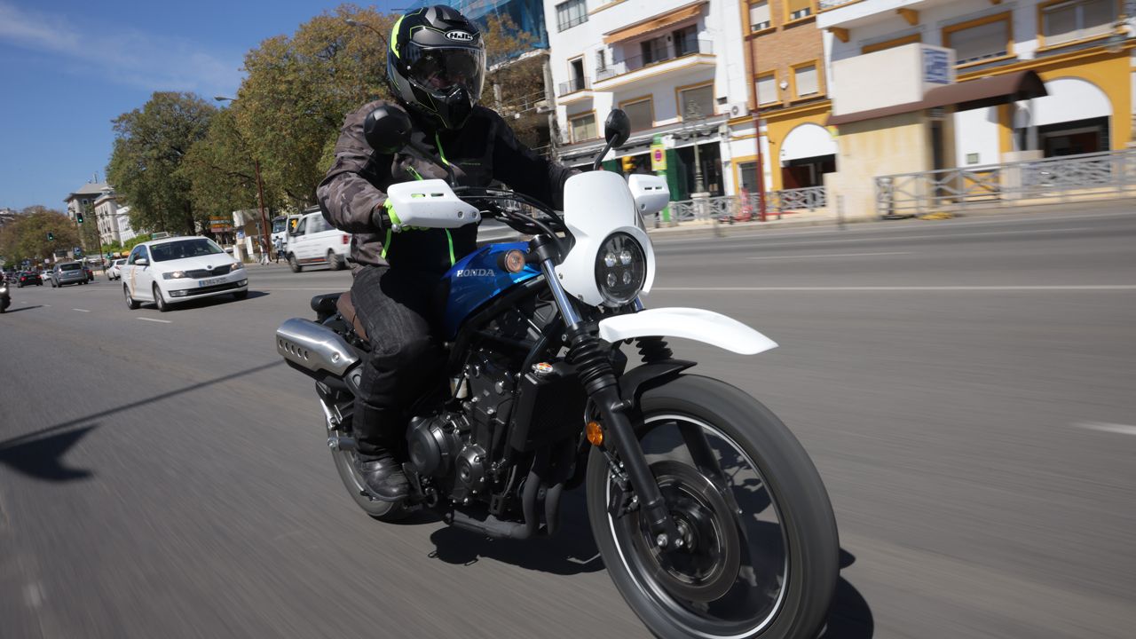 Prueba Honda CL500 2023