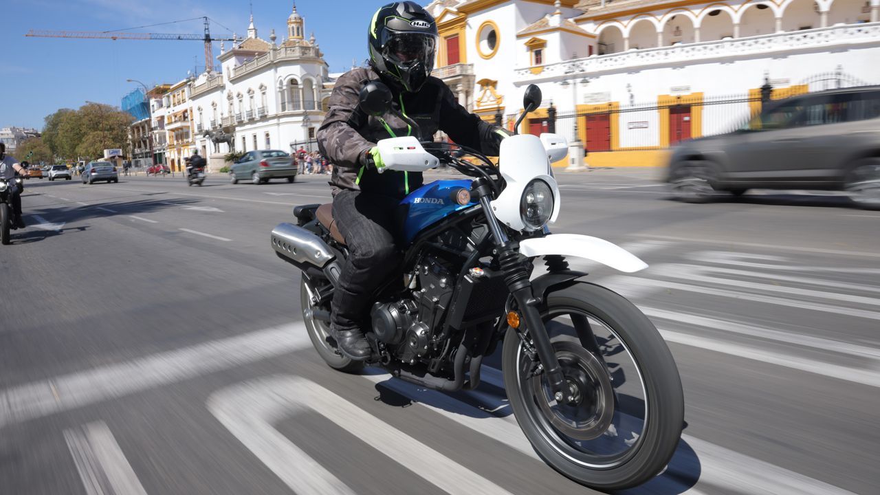 Prueba Honda CL500 2023