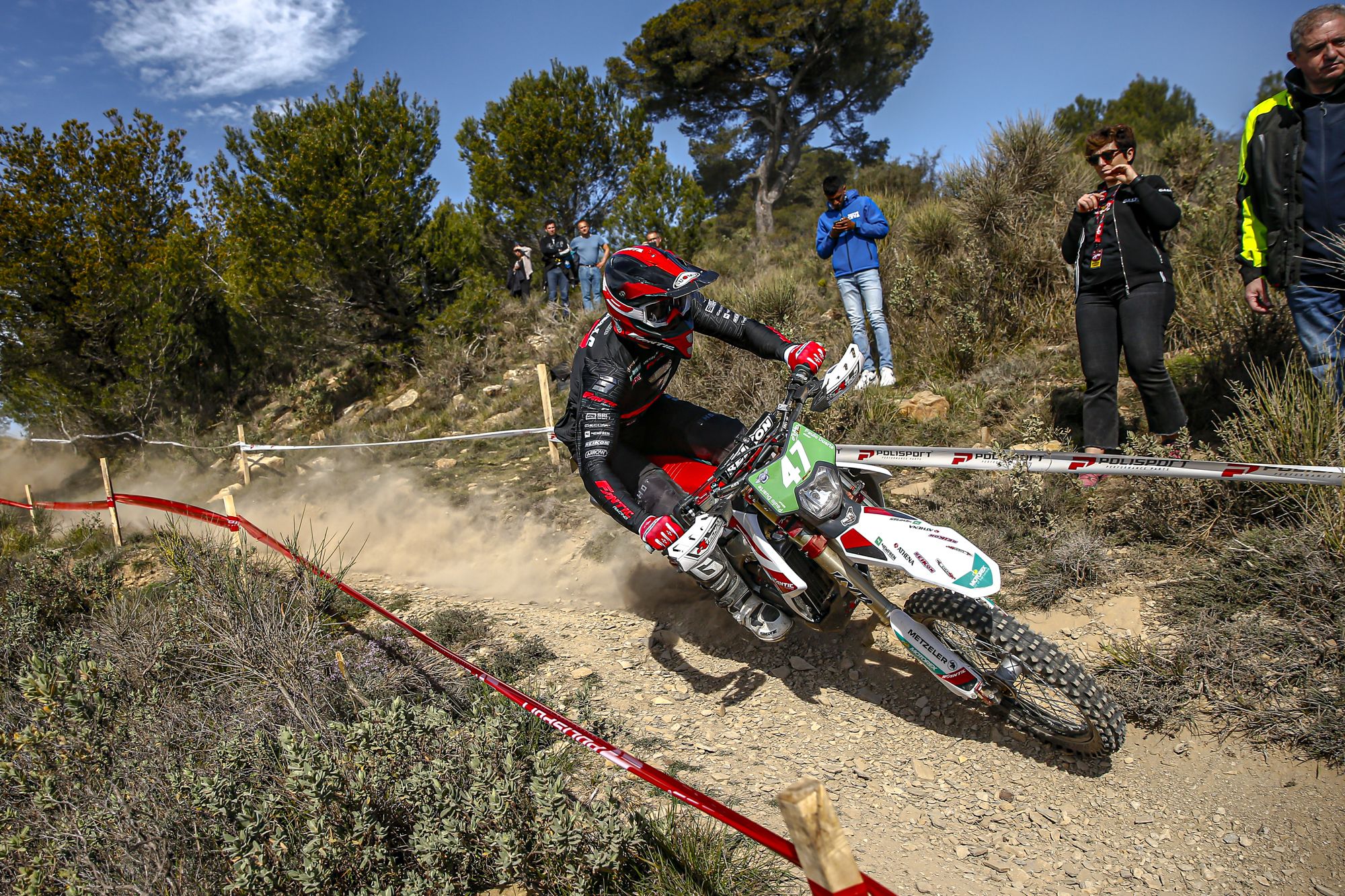 Jed Etchells03