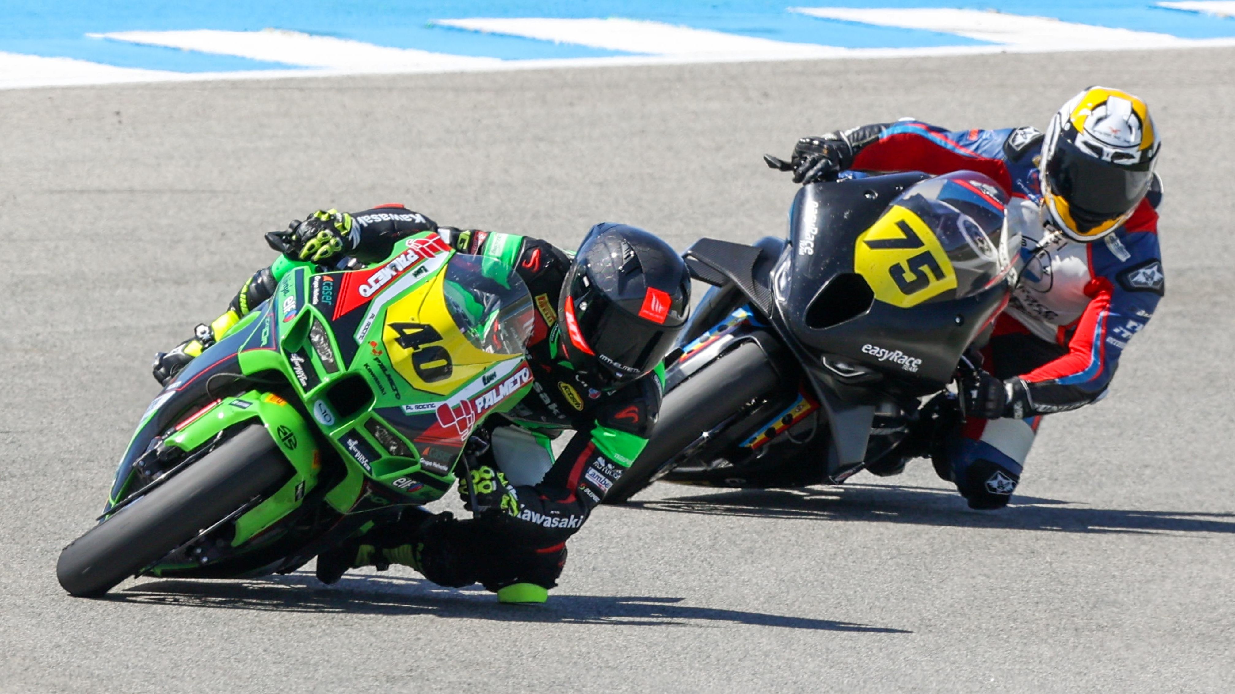 Román Ramos e Ivo Lopes se repartieron las victorias de Superbike en el ESBK Jerez 2023