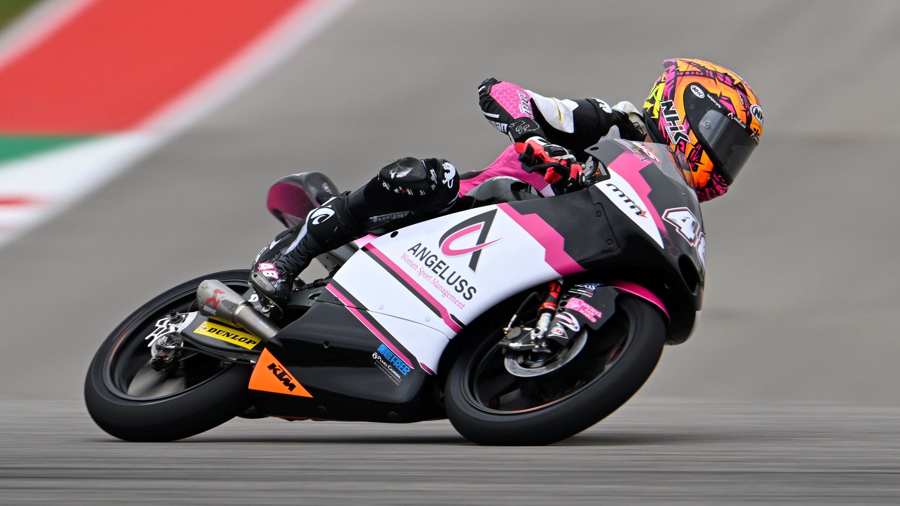 Iván Ortolá ha logrado su primer triunfo en el Mundial de Moto3 en Austin