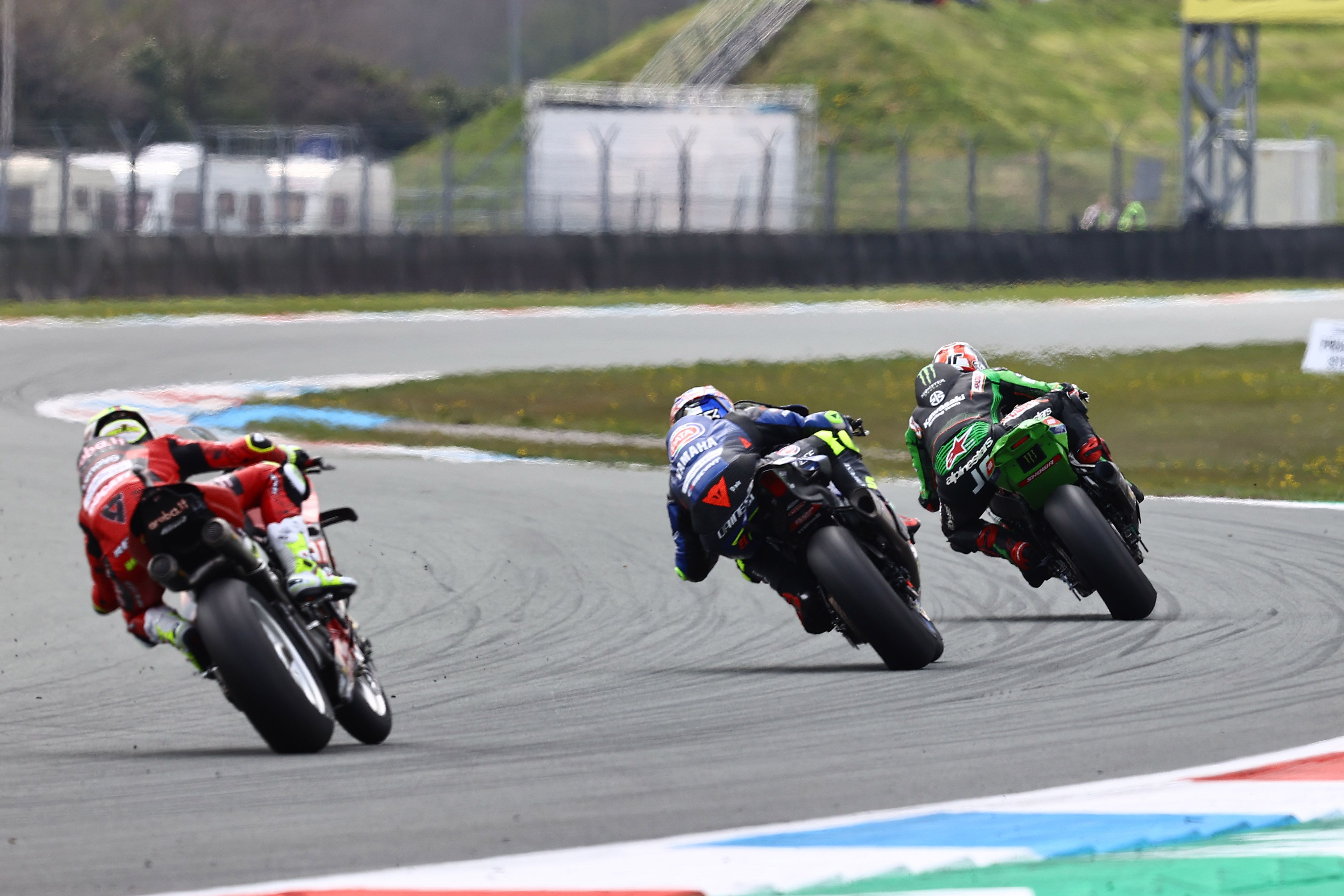 Jonathan Rea comanda ante Toprak Razgatlioglu y Álvaro Bautista, WSBK Assen 2023