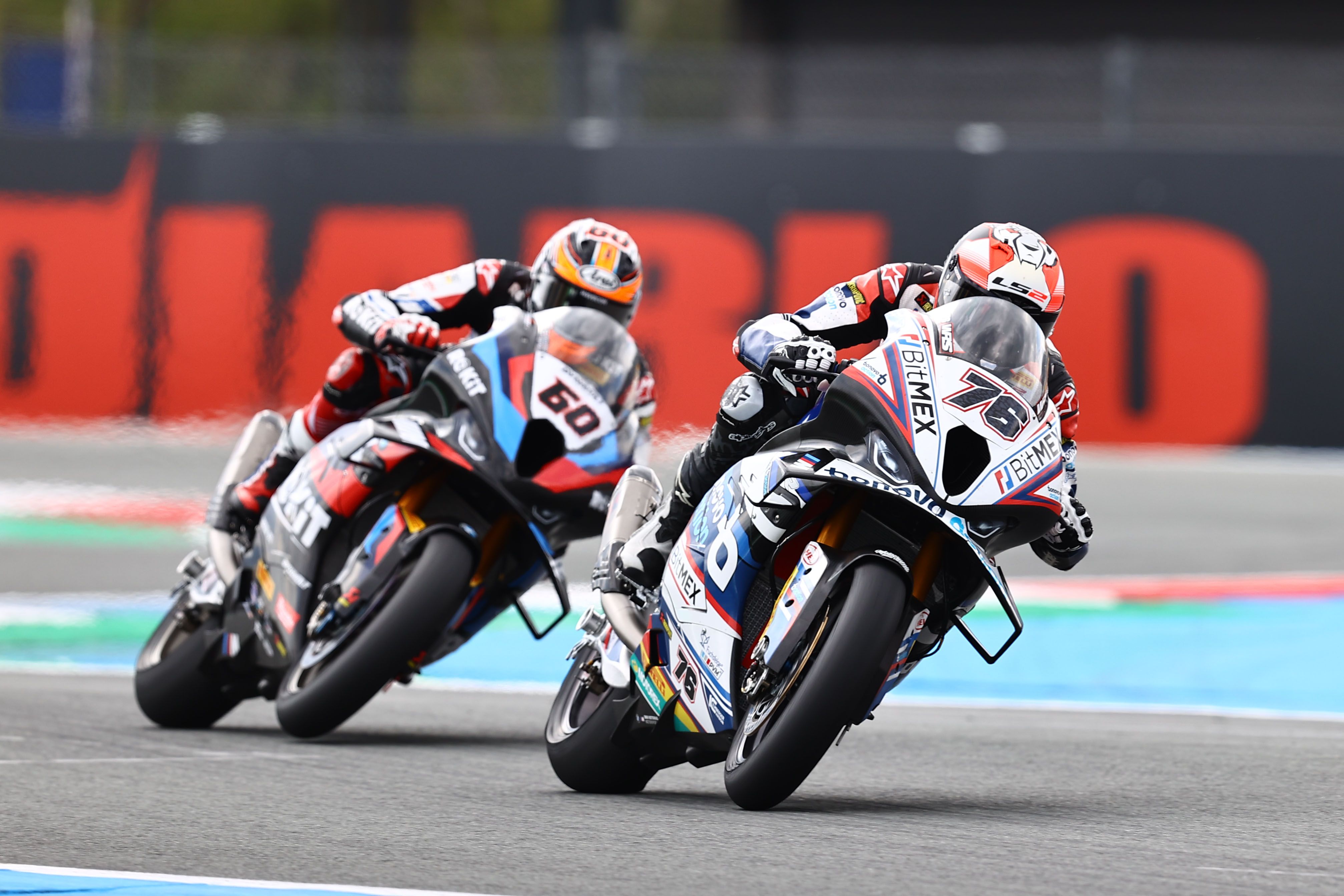 Loris Baz y Michael van der Mark, WSBK Assen 2023