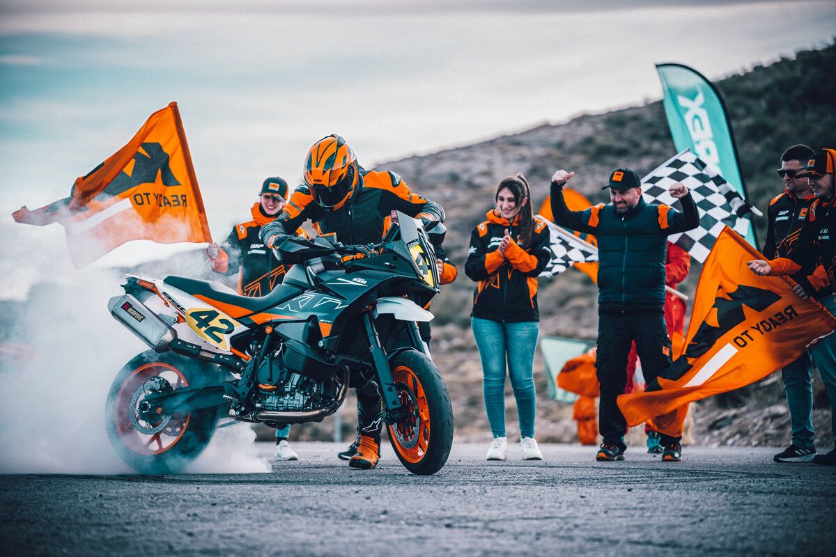 Fotos KTM 890 SMT