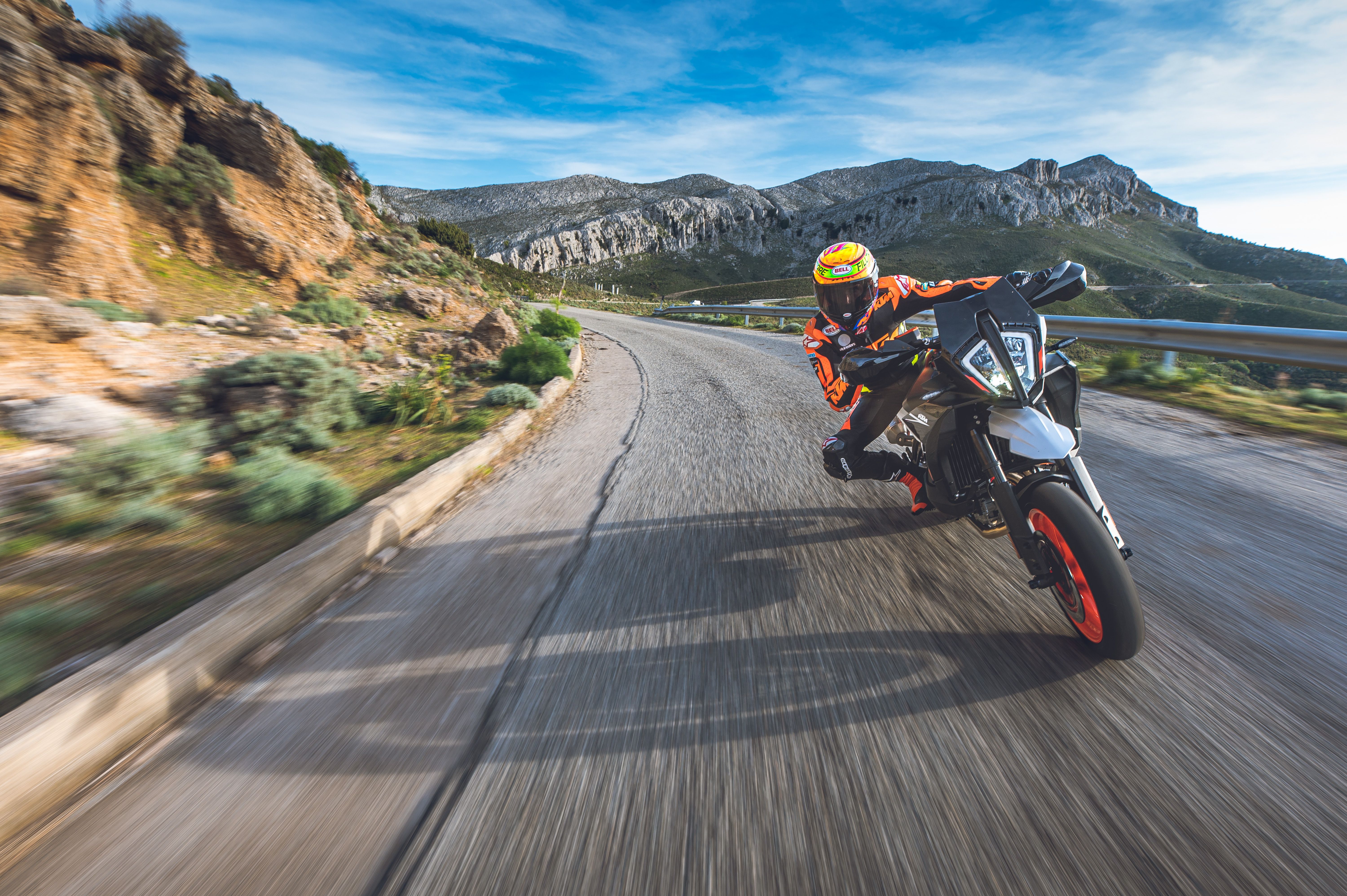 Fotos KTM 890 SMT