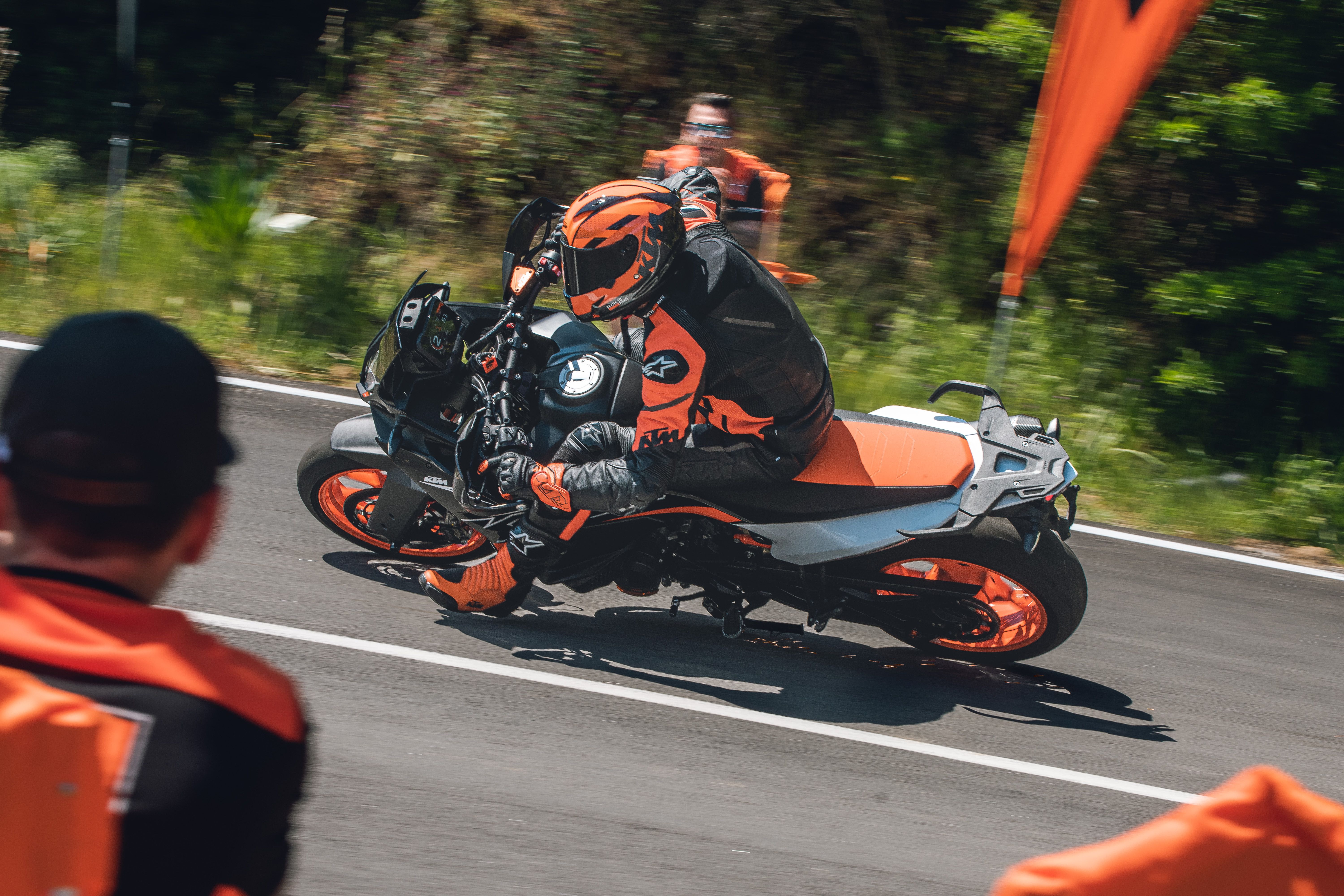 Fotos KTM 890 SMT