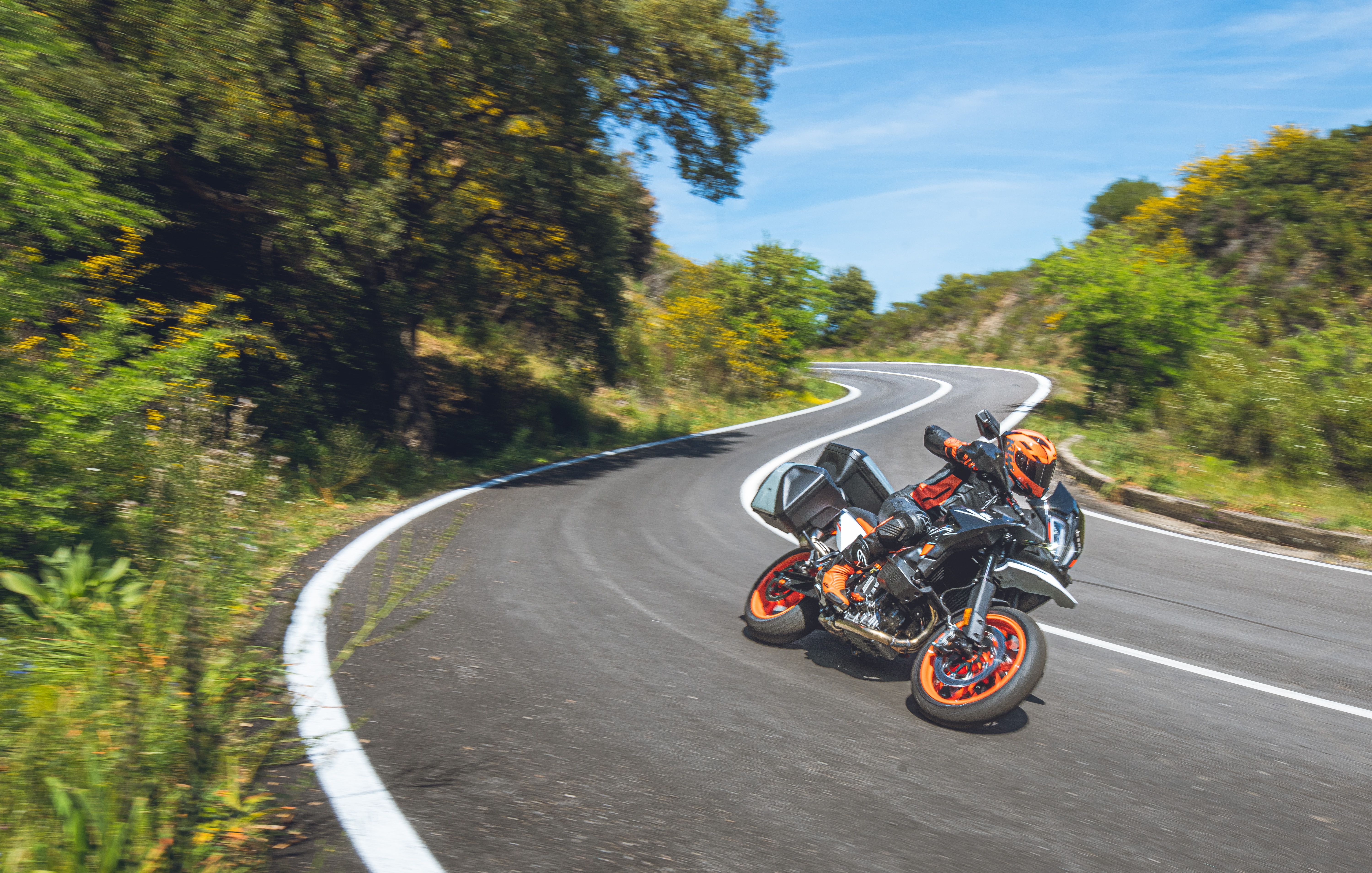Fotos KTM 890 SMT