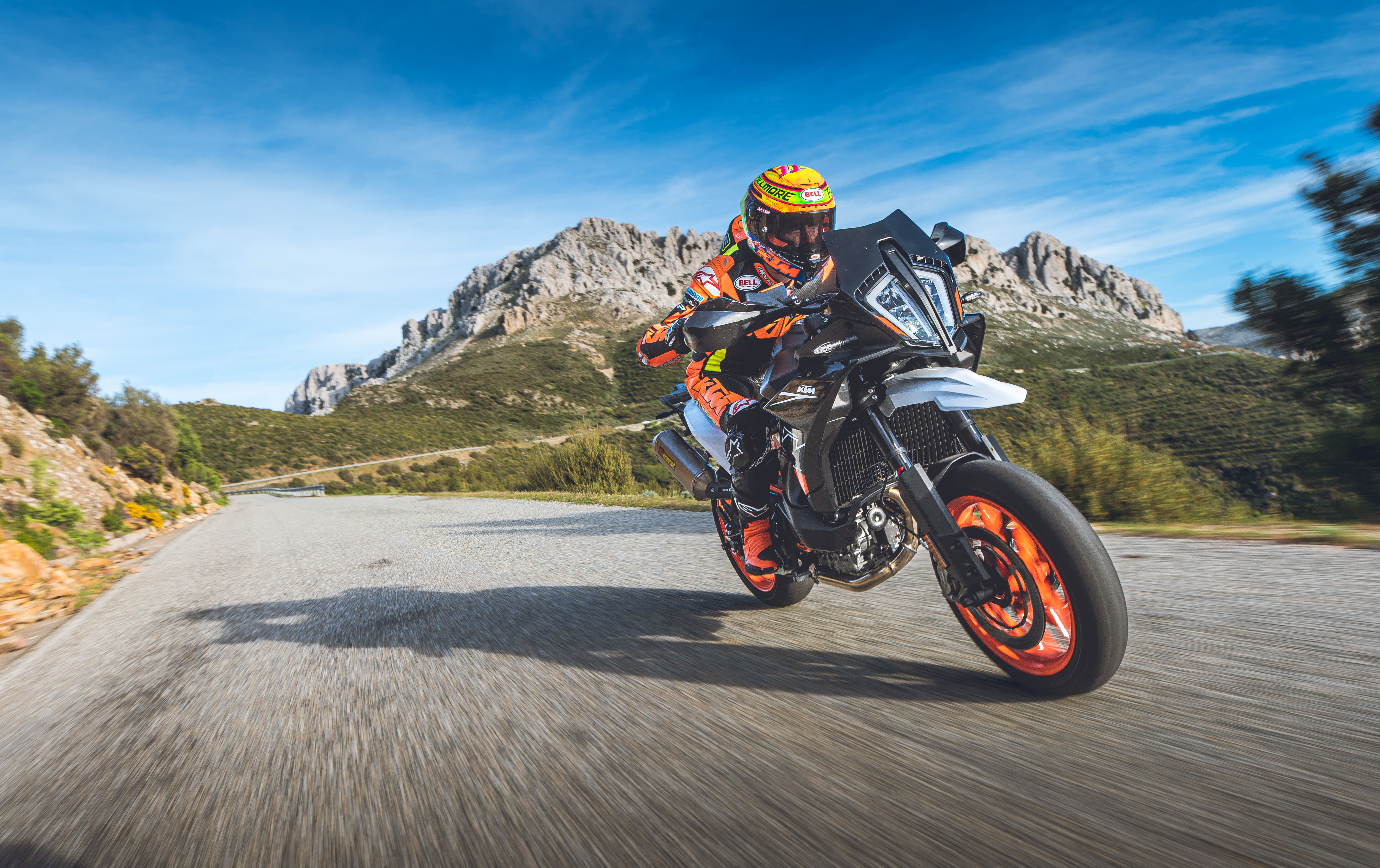 Fotos KTM 890 SMT
