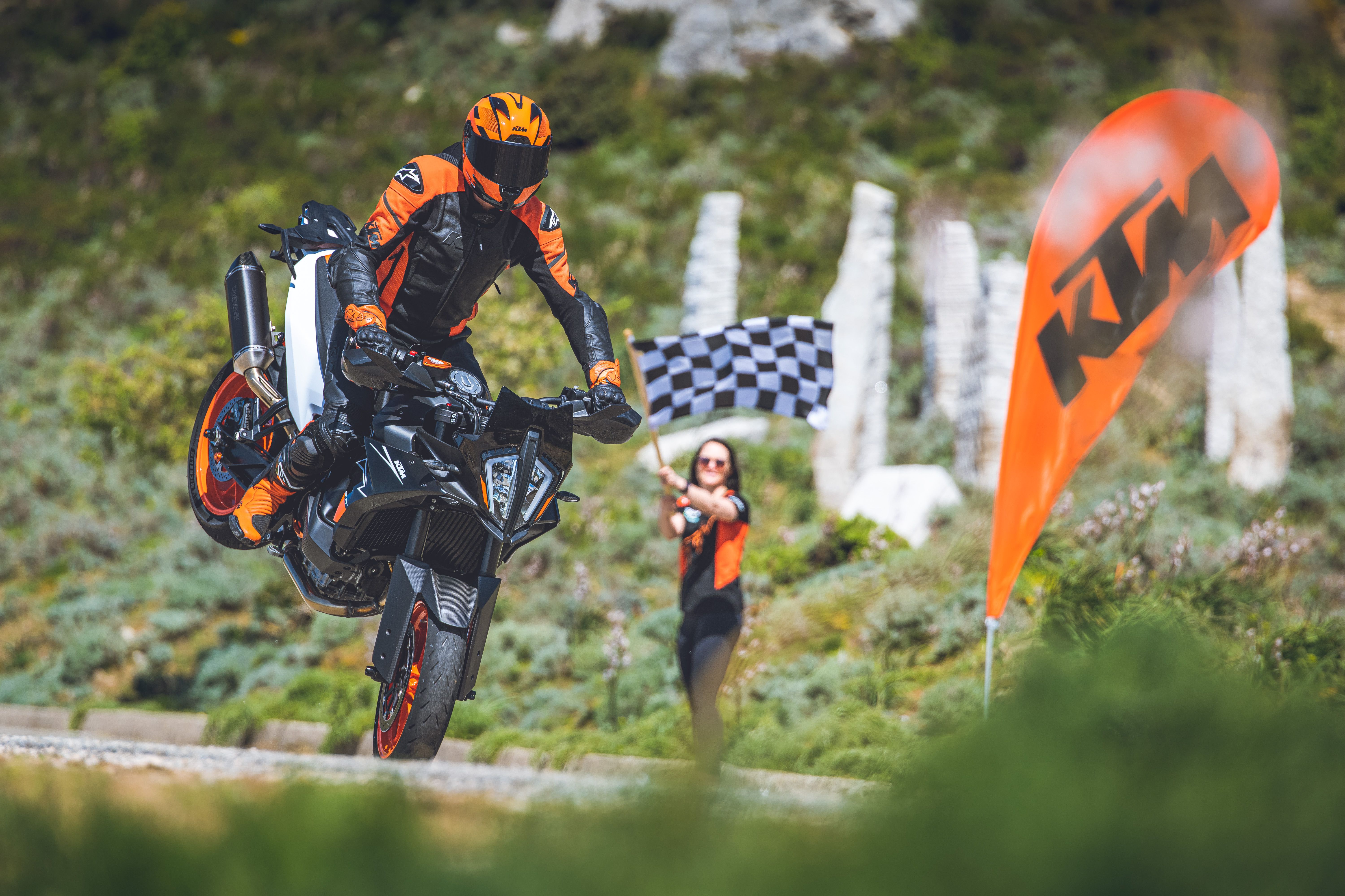 Fotos KTM 890 SMT