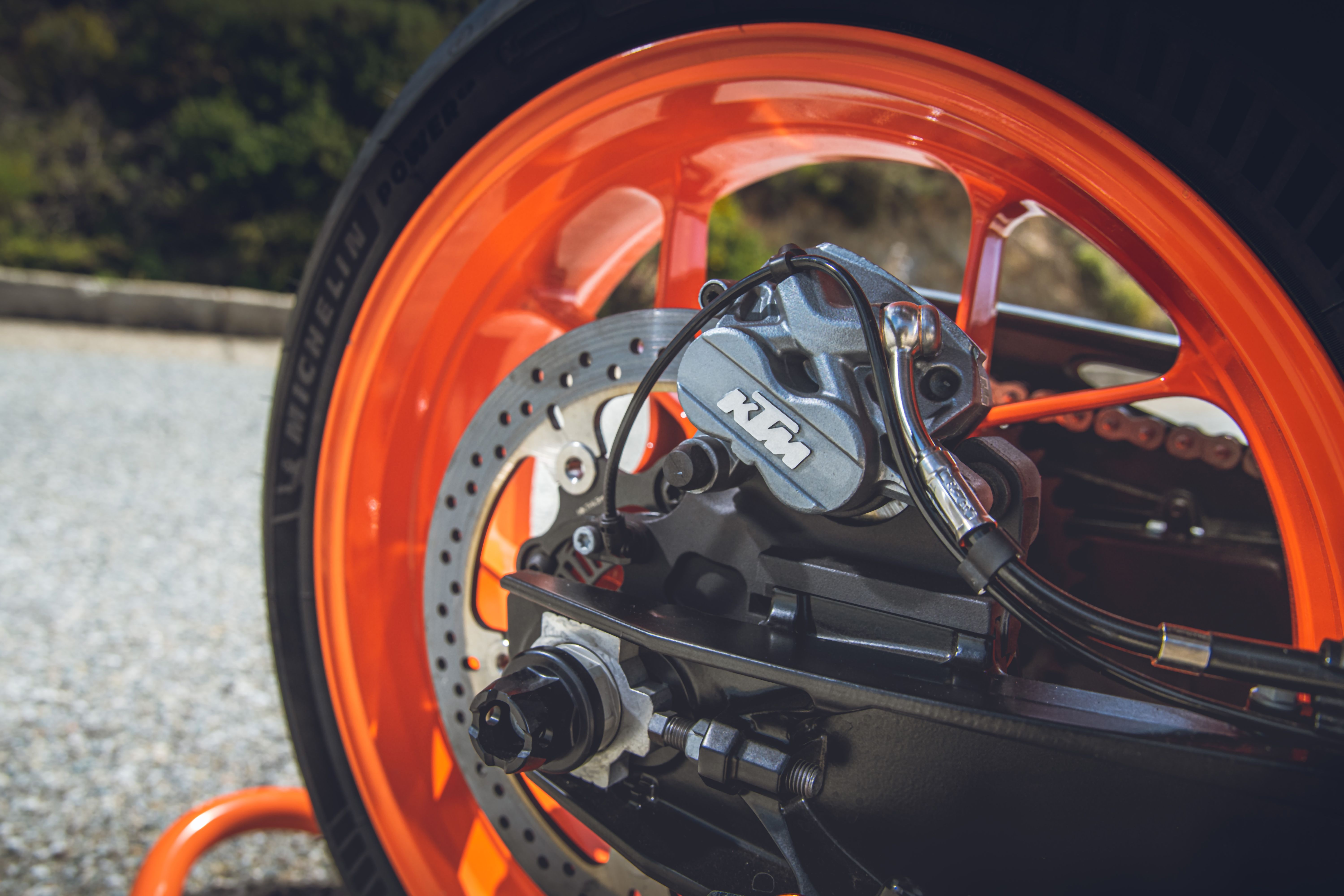 Fotos KTM 890 SMT