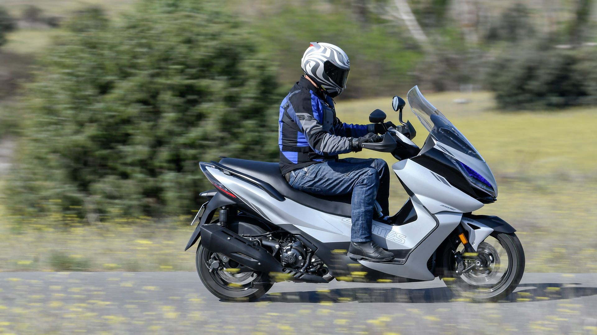 Zontes E 350 2023 Accion (9)
