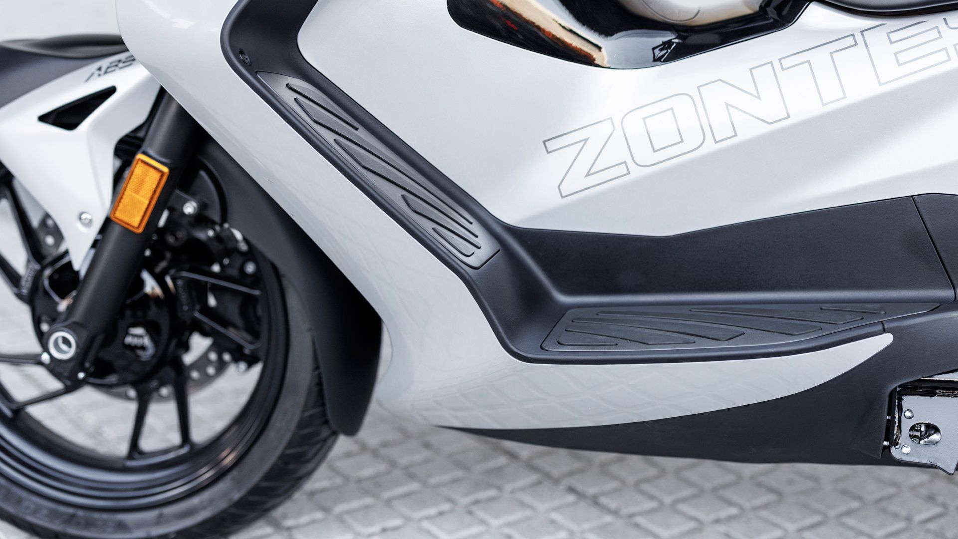 Zontes E 350 2023 Detalles (28)