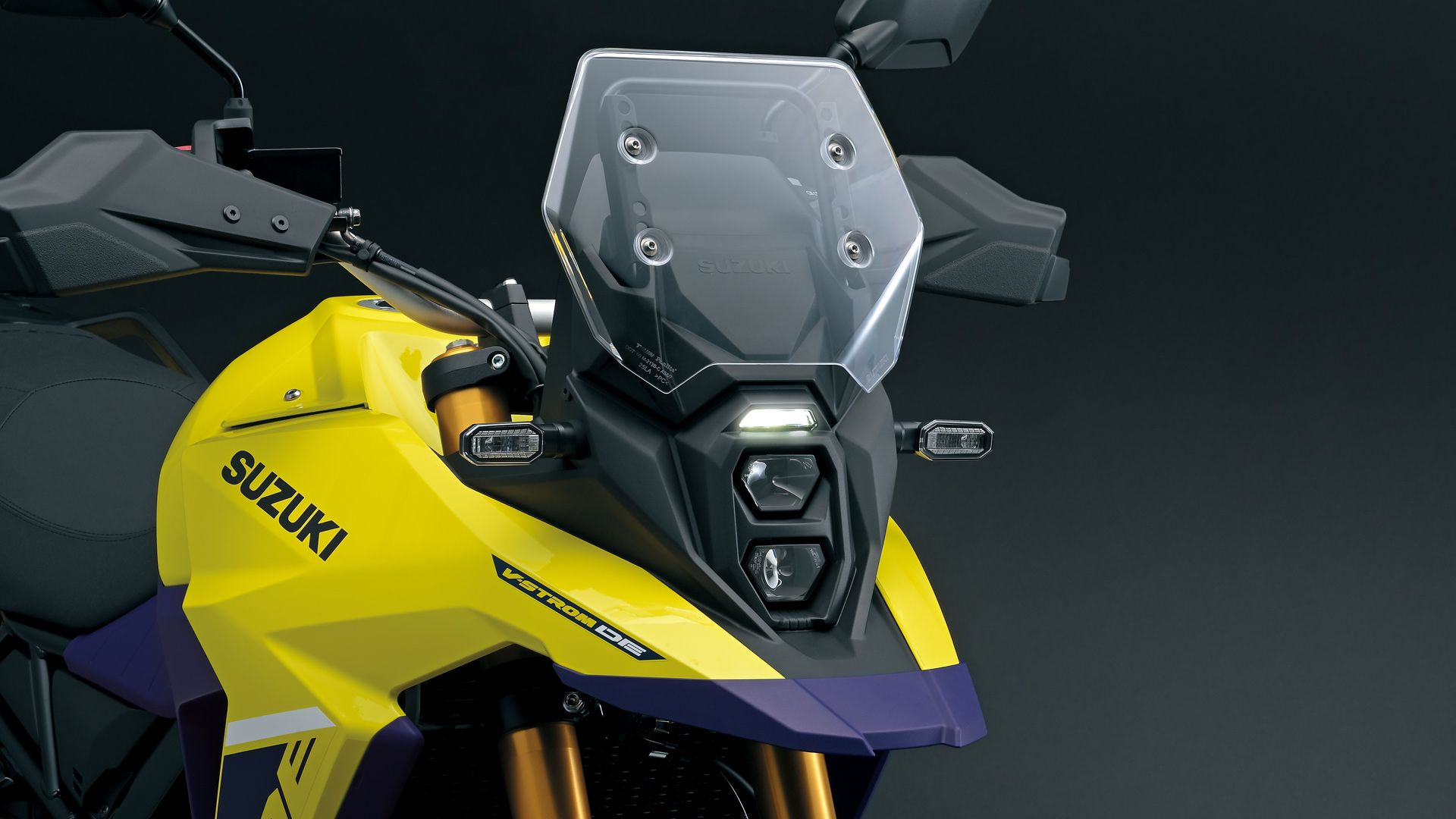 Suzuki V Strom 800DE 2023 Detalles (14)