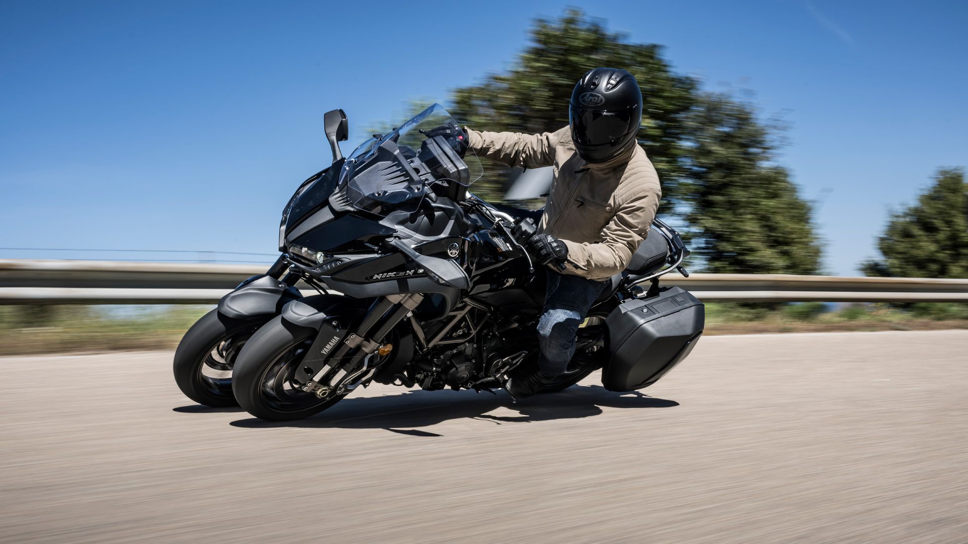 Yamaha Niken GT 2023 Accion (32)