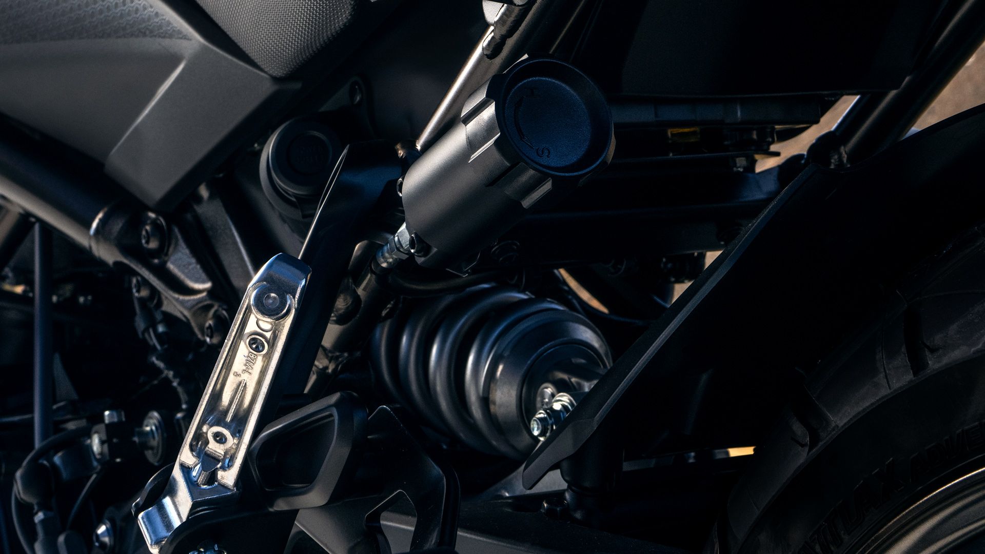 Yamaha Niken GT 2023 Detalles (10)