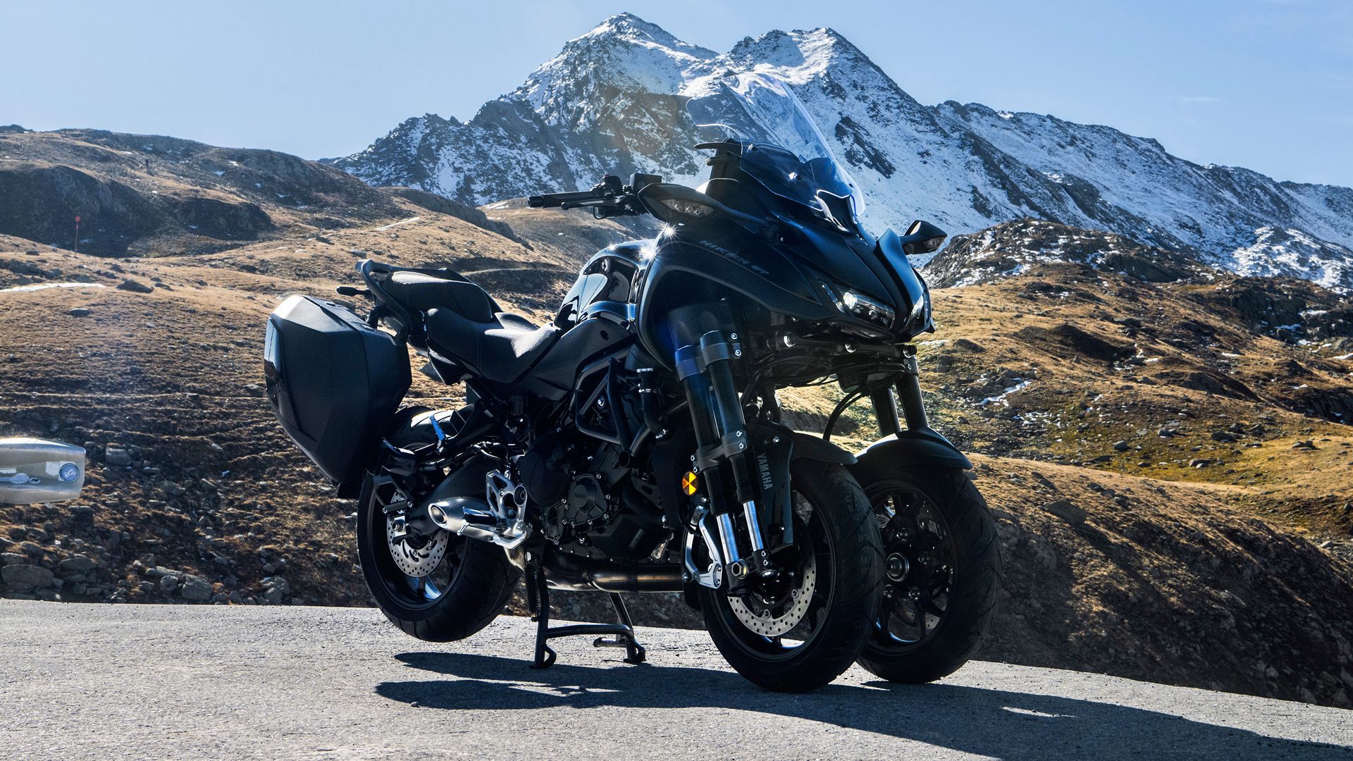 Yamaha Niken GT 2023 Estaticas (7)