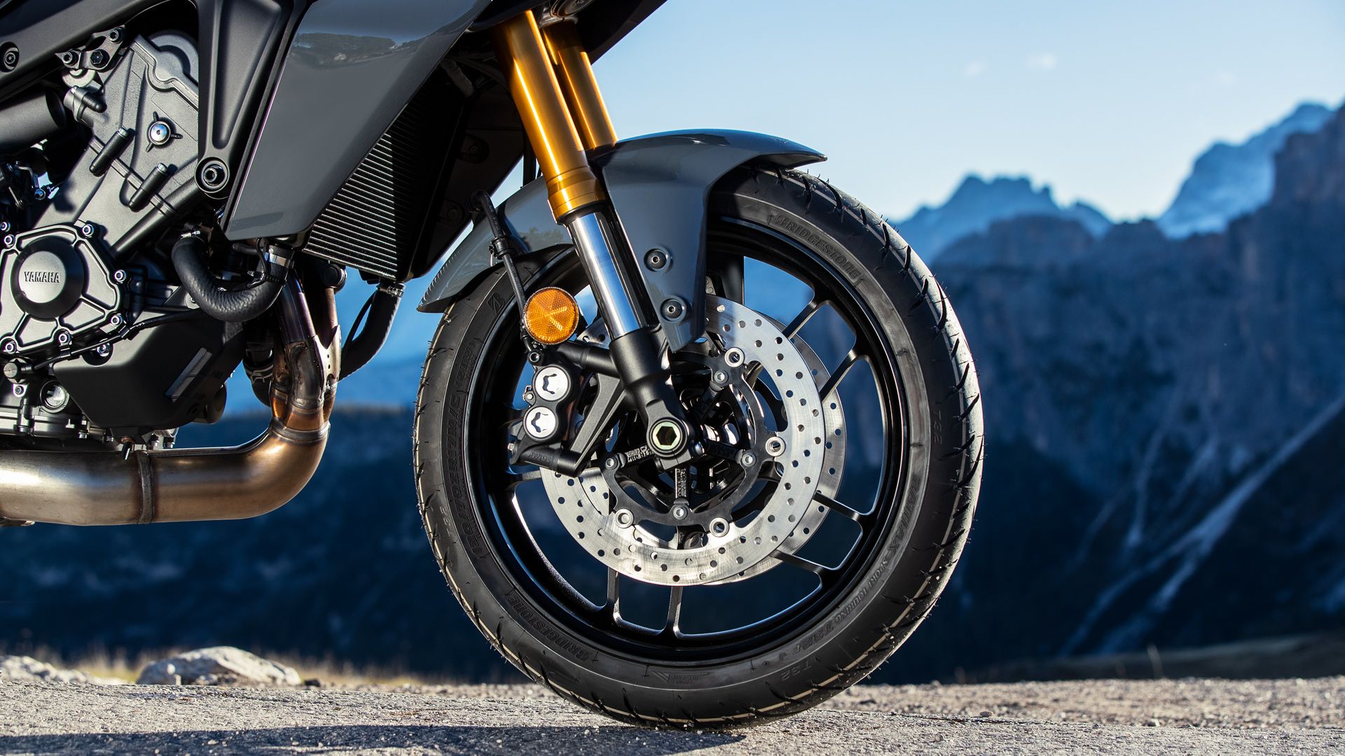 Yamaha Tracer9 GT+ 2023 Detalles (3)