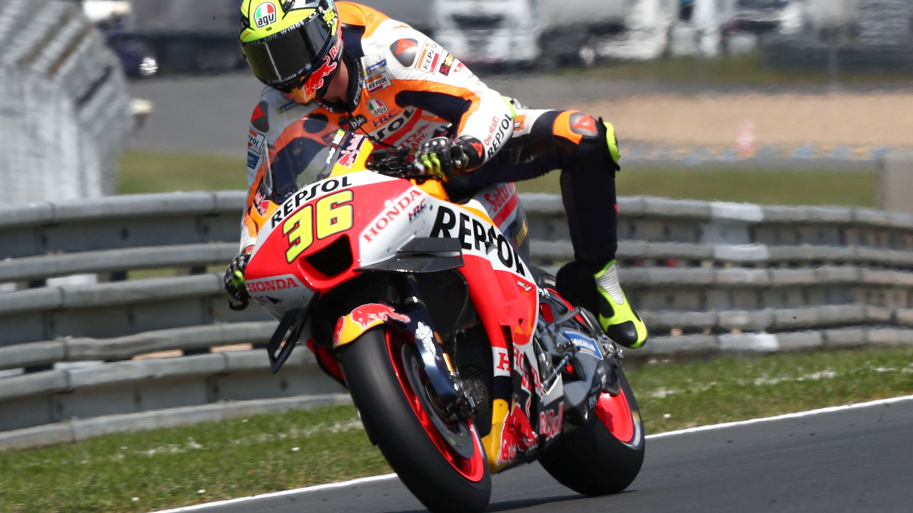 Joan Mir frenando, MotoGP Le Mans 2023