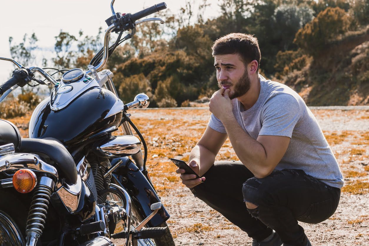 Multa por quedarse sin gasolina en la moto