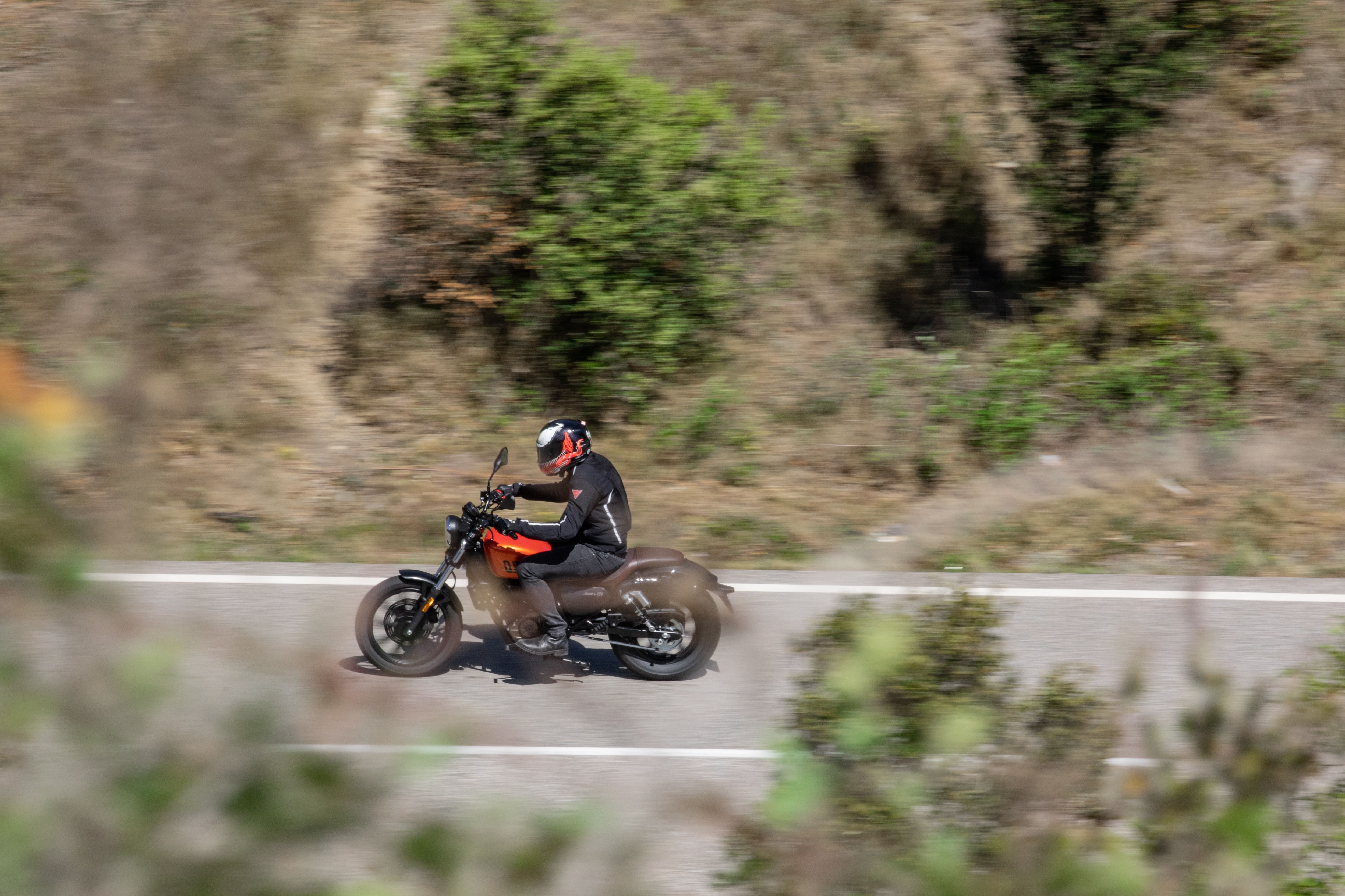 QJMotor SRV125 accion (7)