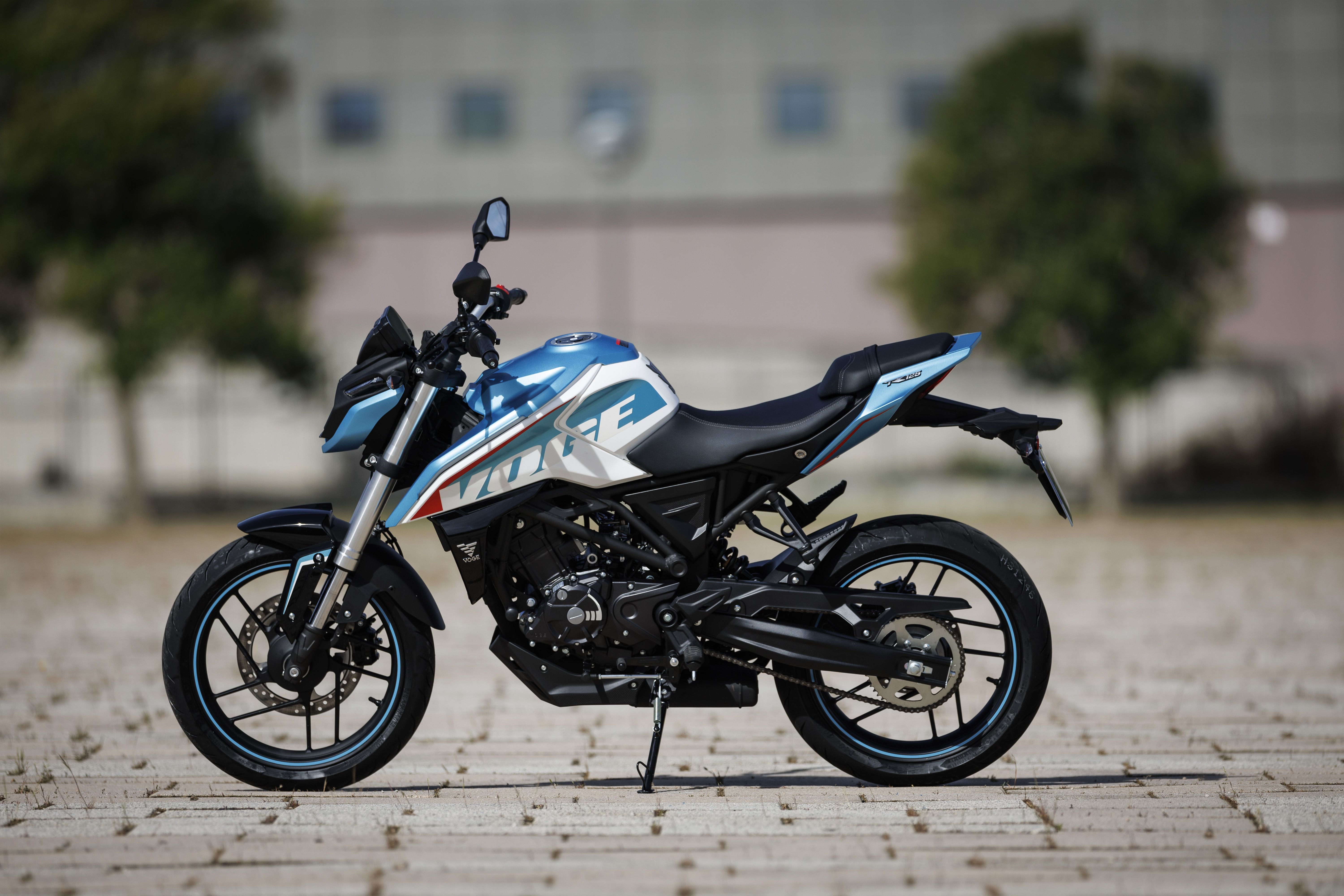 VOGE 125 R