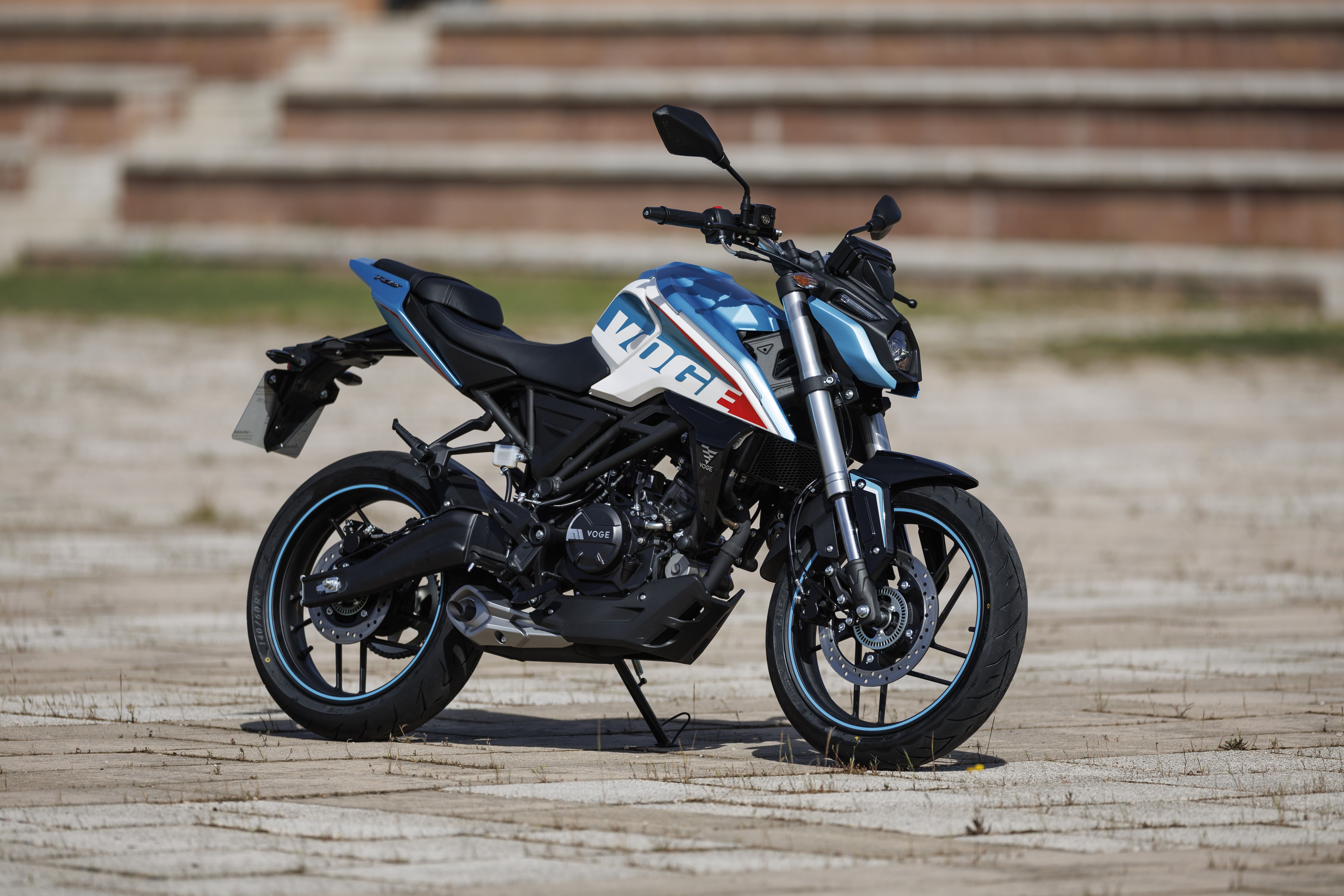 VOGE 125 R