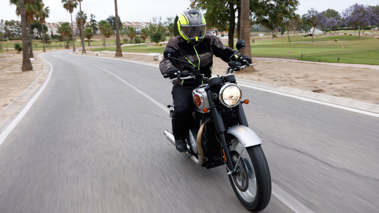 BSA Gold Star 650