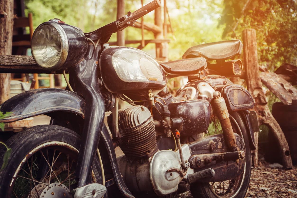 Moto sin papeles, cómo legalizarla en España