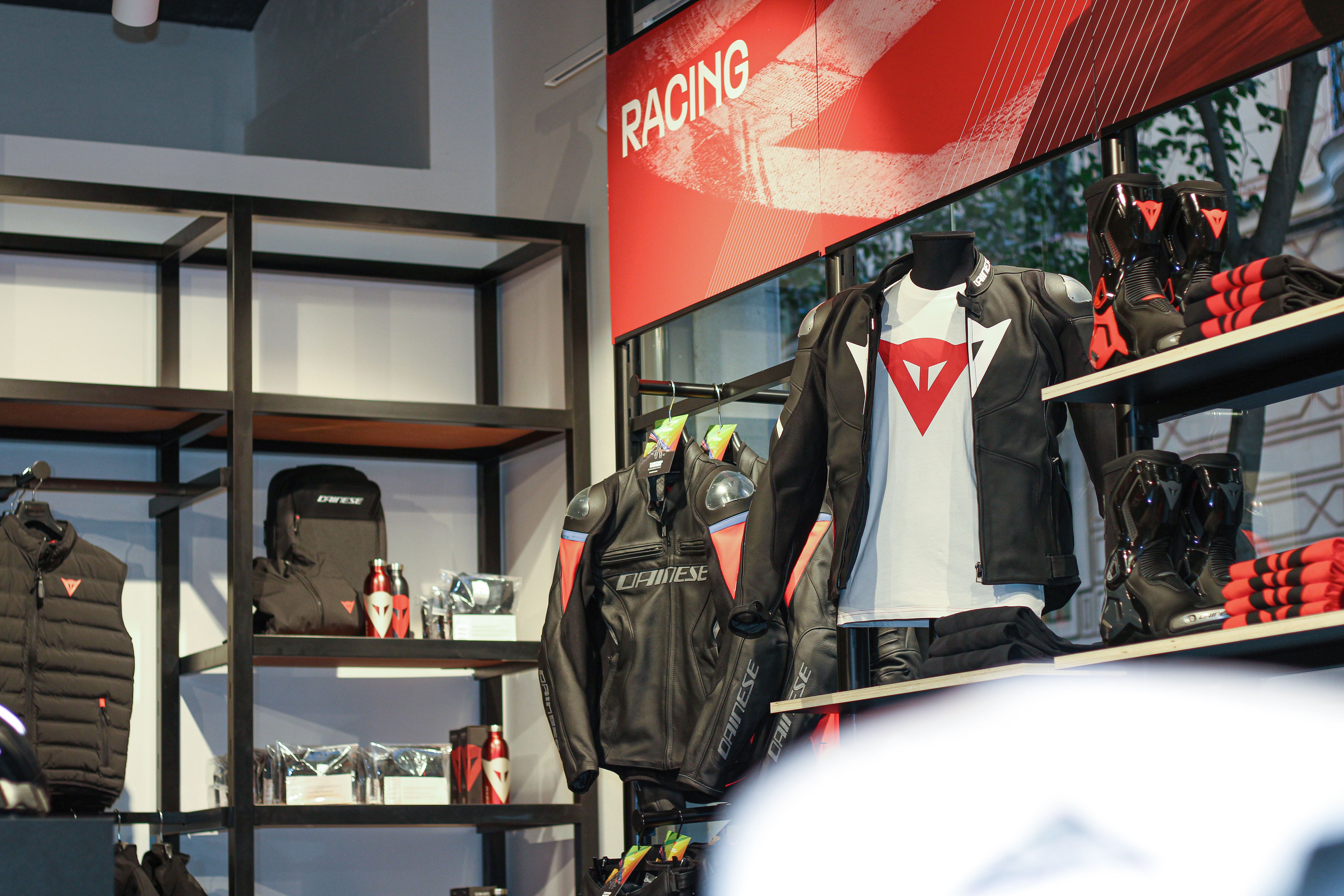 Dainese Madrid