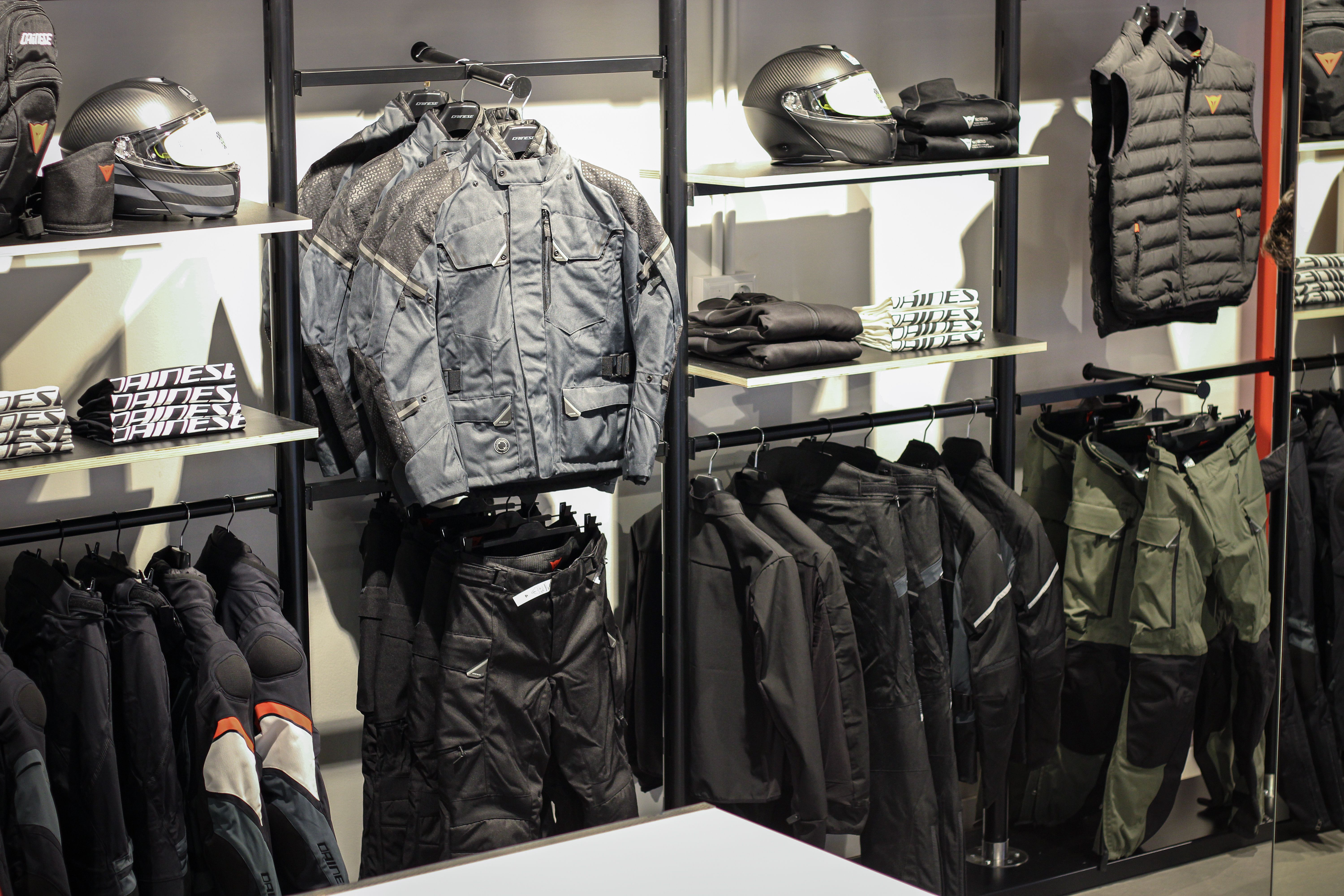 Dainese Madrid