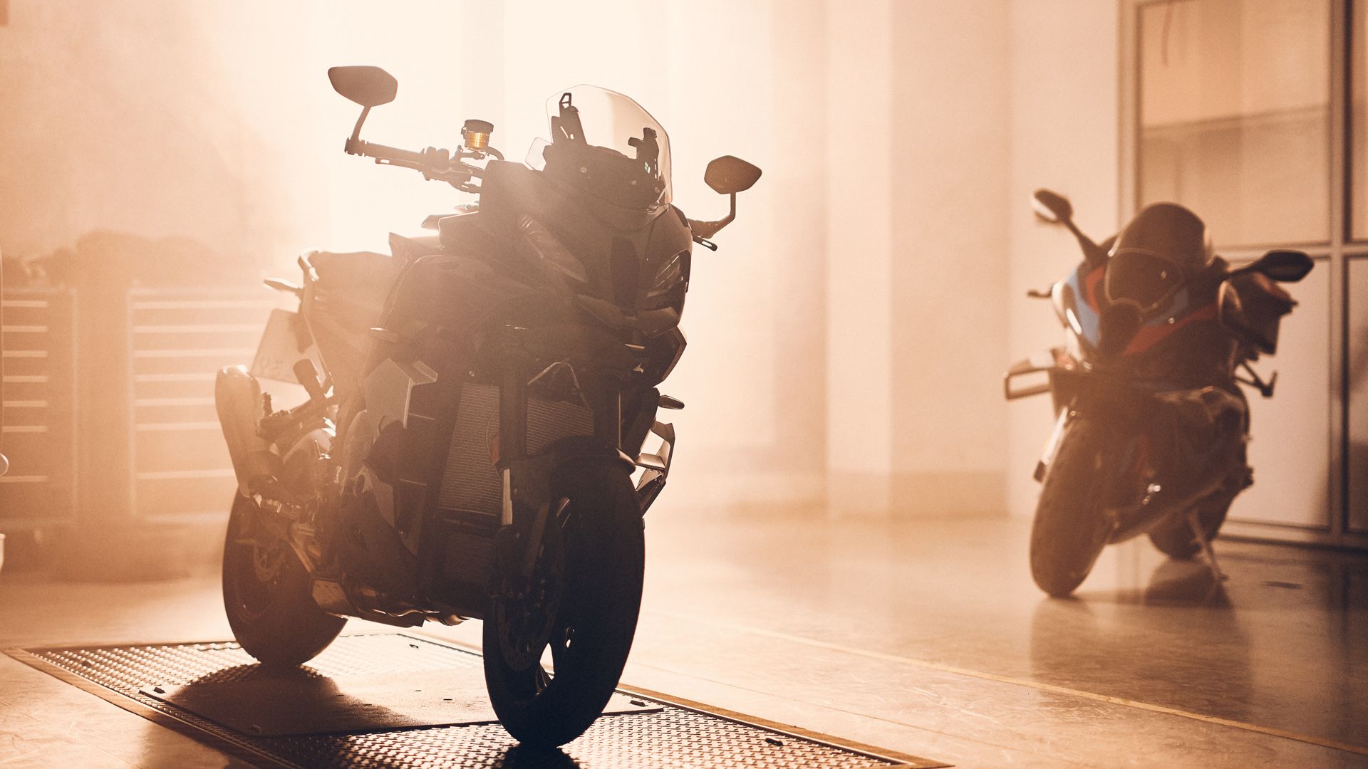 BMW M 1000 XR 2023 (13)