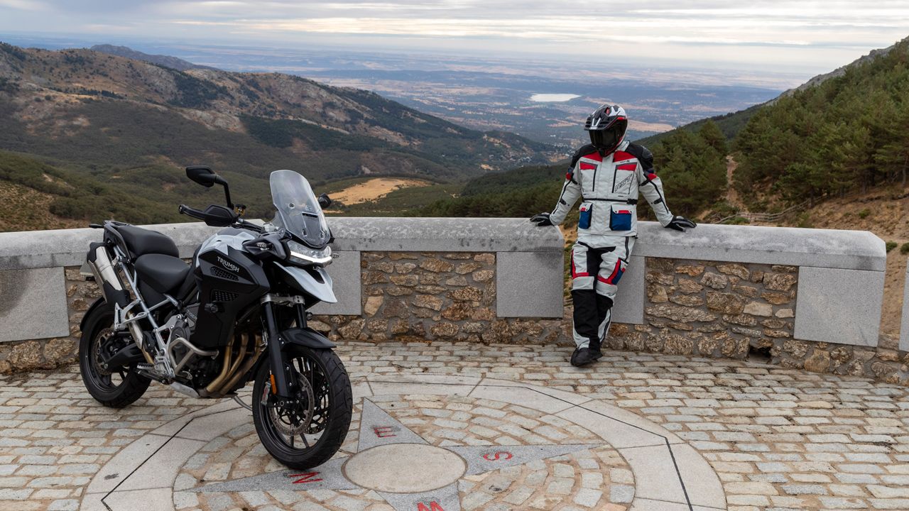 Triumph Tiger 1200 GT Explorer