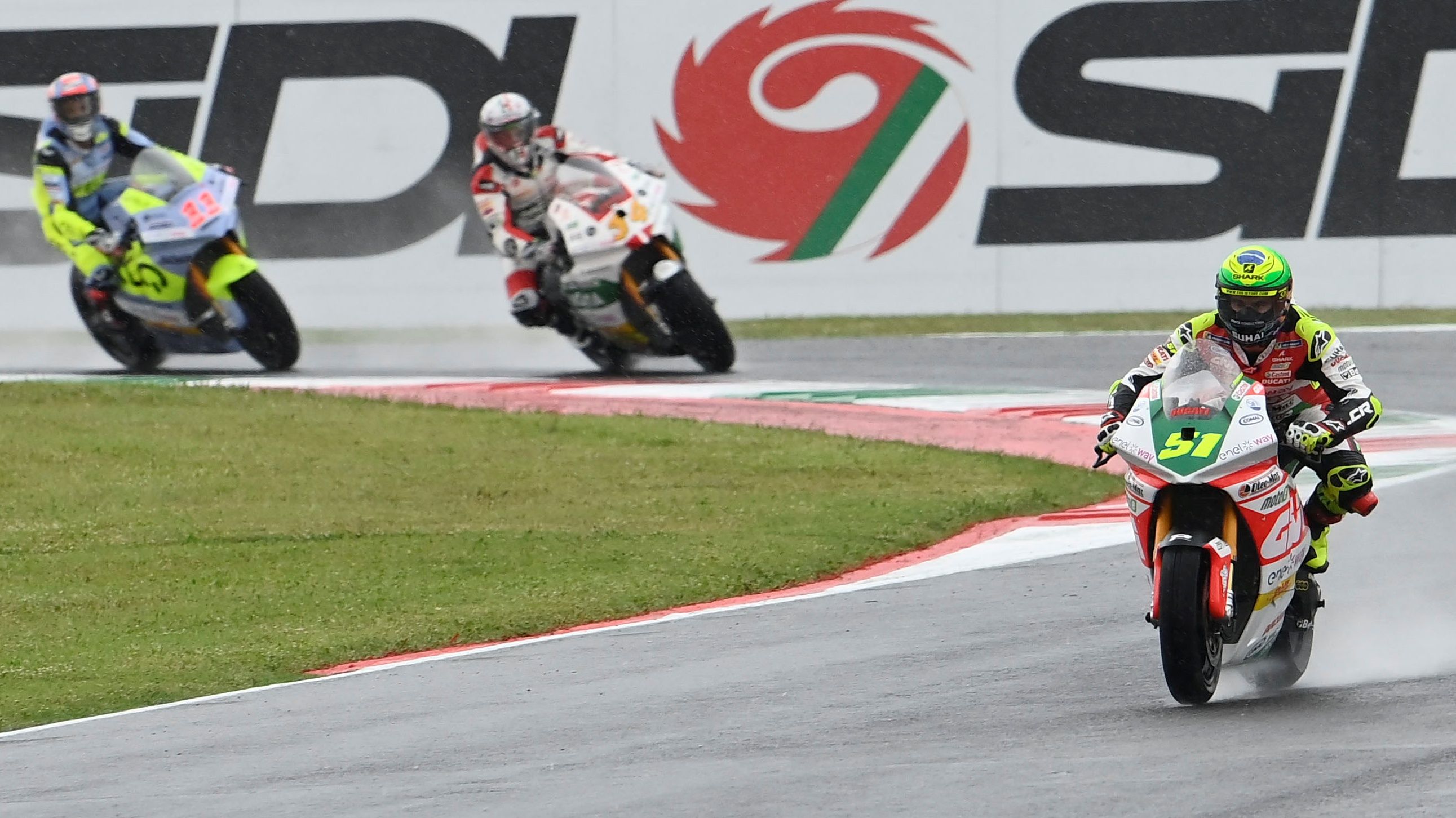 Eric Granado se marcha a por la victoria en Mugello