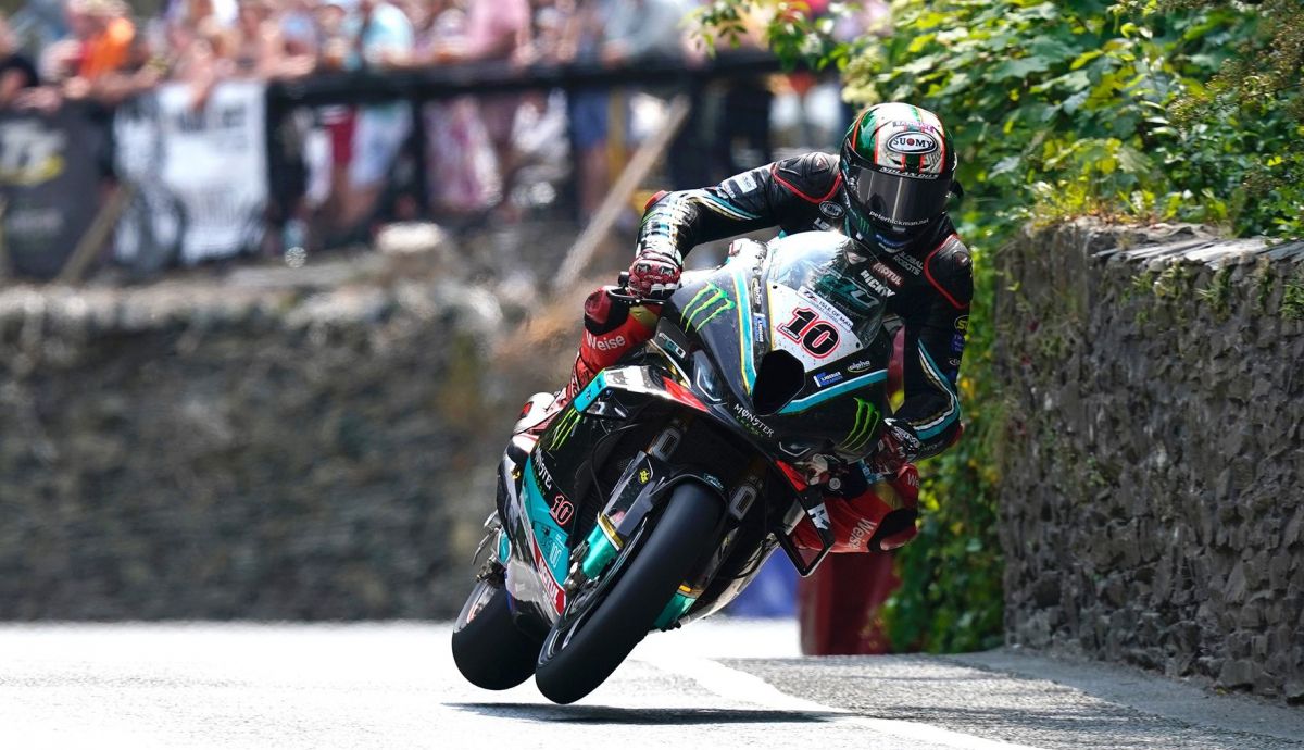 Peter Hickman no ha tenido rival en el Senior TT 2023