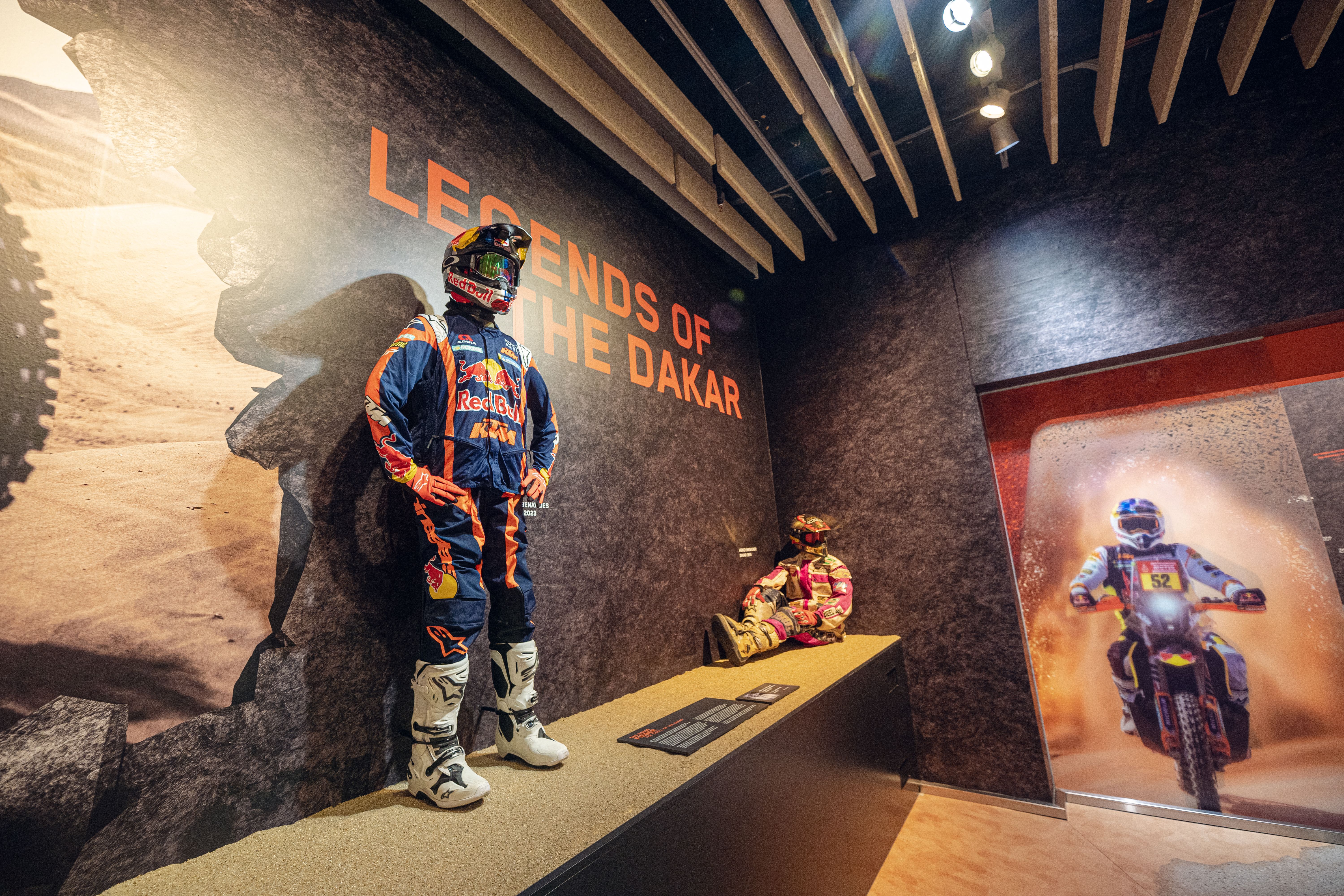 Fotos exposición Legends of the Dakar Museo KTM Motohall
