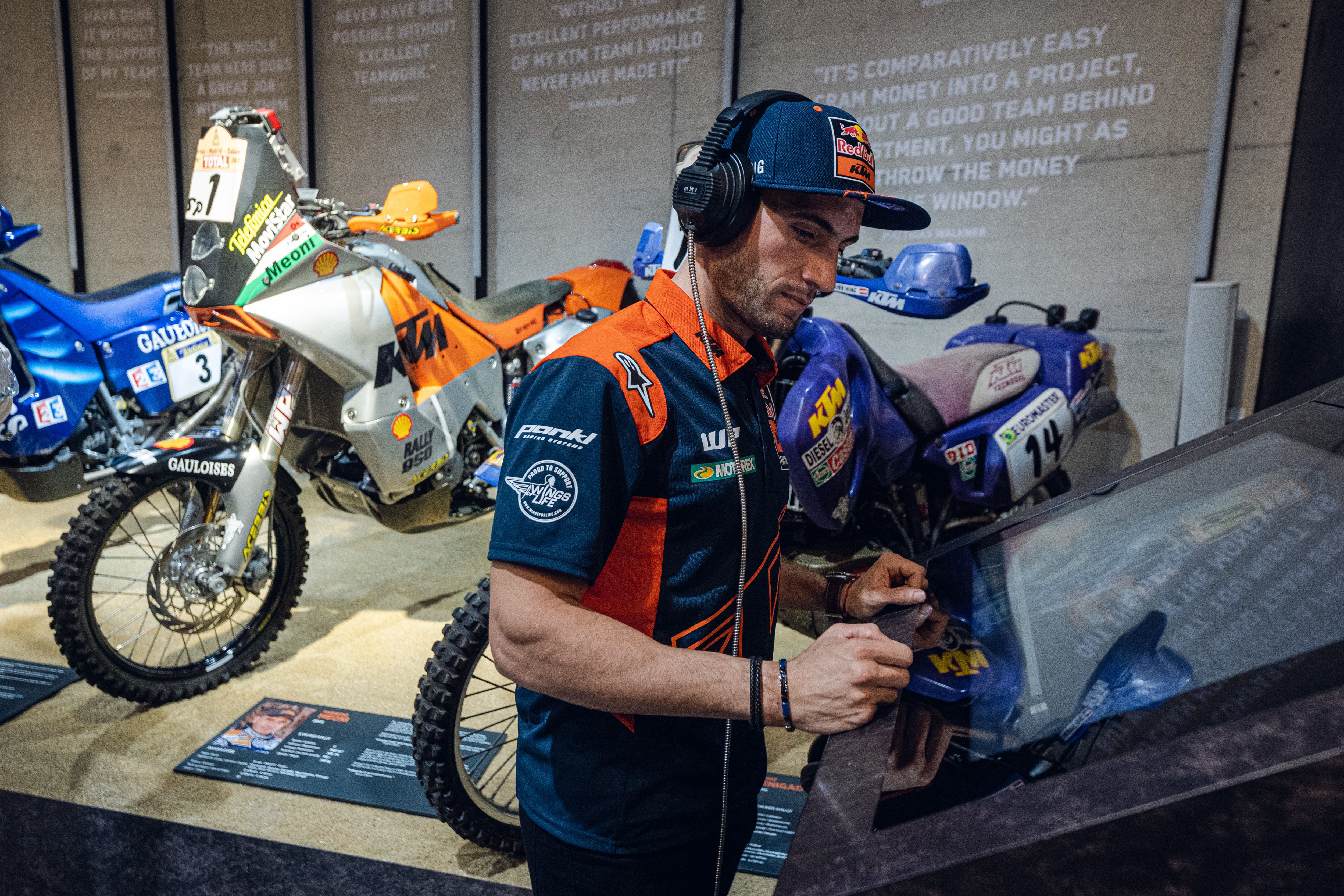 Fotos exposición Legends of the Dakar Museo KTM Motohall