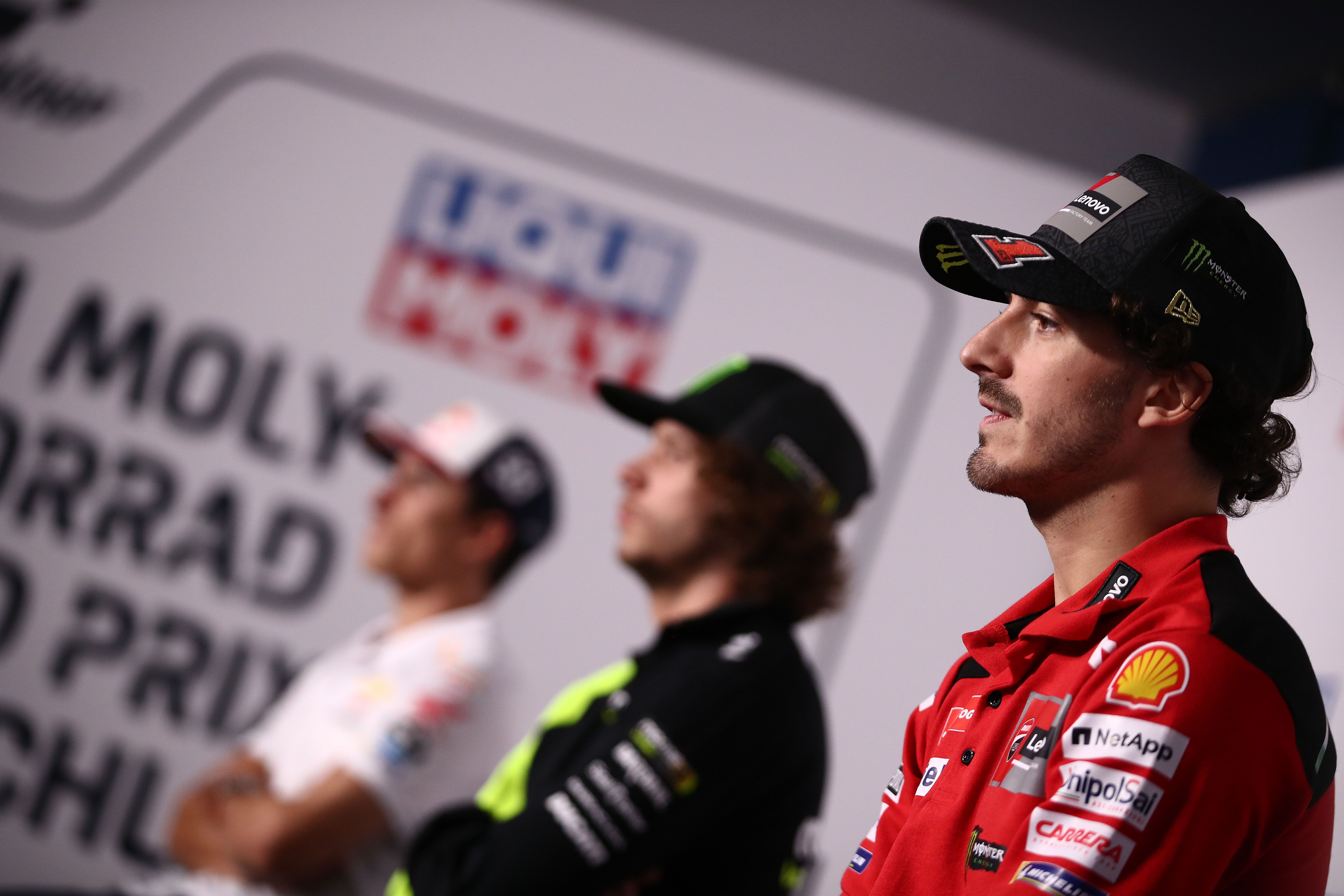 Pecco Bagnaia durante la rueda de prensa del GP de Alemania en Sachsenring.