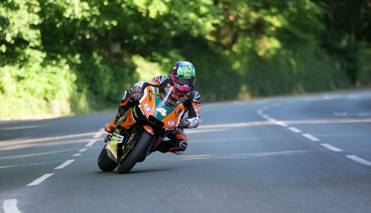 Jamie Coward ha cuajado un IOMTT 2023 impresionante Jamie Coward ha cuajado un IOMTT 2023 impresionante