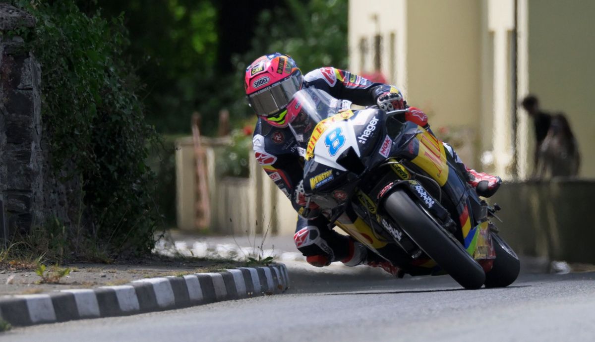 Davey Todd consiguió tres top 5 en los primeros días de carrera Davey Todd consiguió tres top 5 en los primeros días de carrera