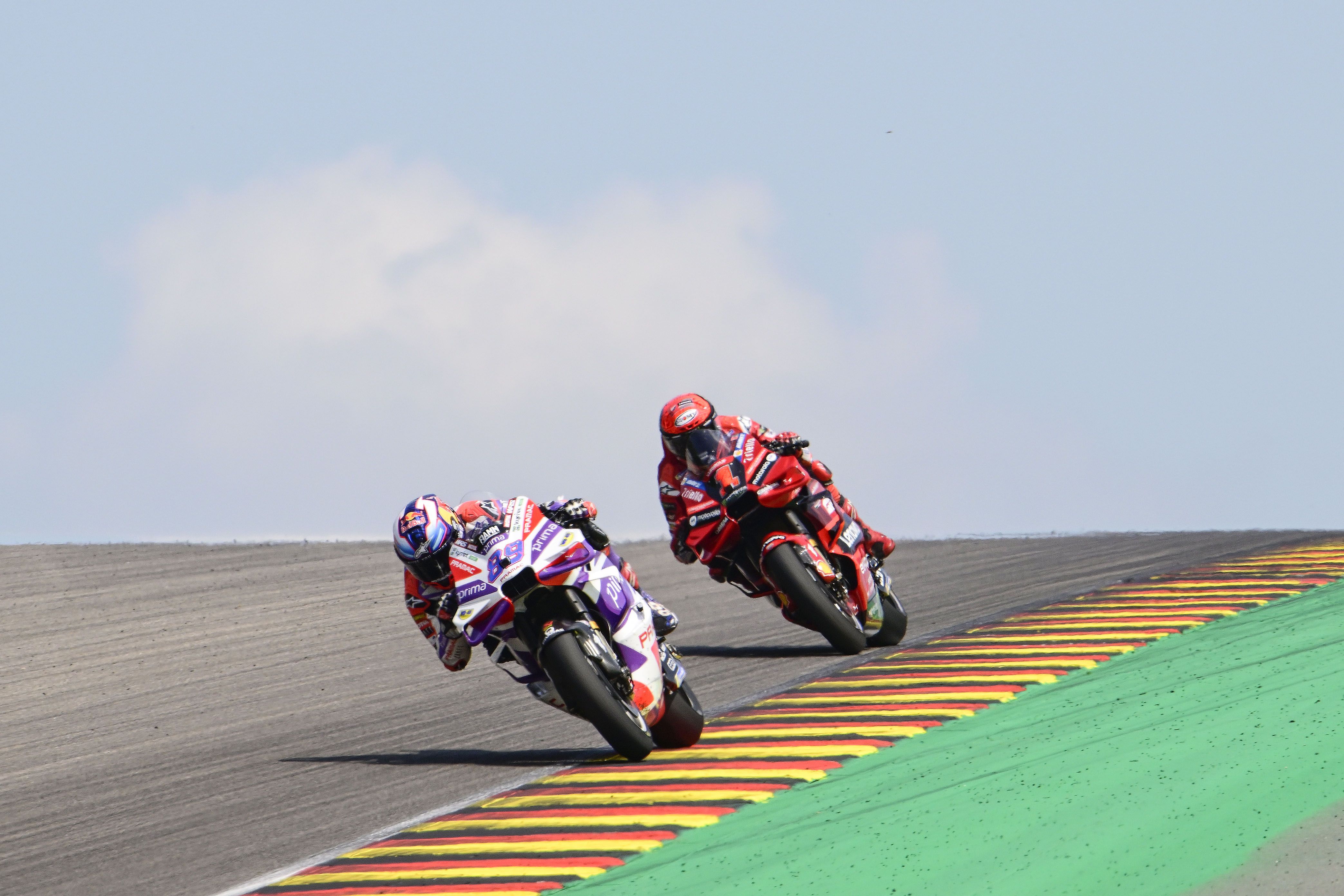 Jorge Martín se ha impuesto a Pecco Bagnaia en el GP de Alemania.