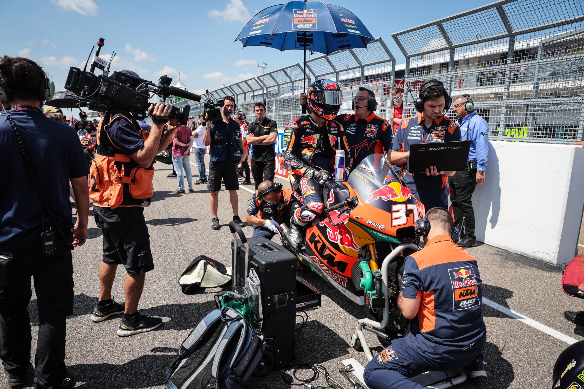 pedro acosta parrilla alemania moto2