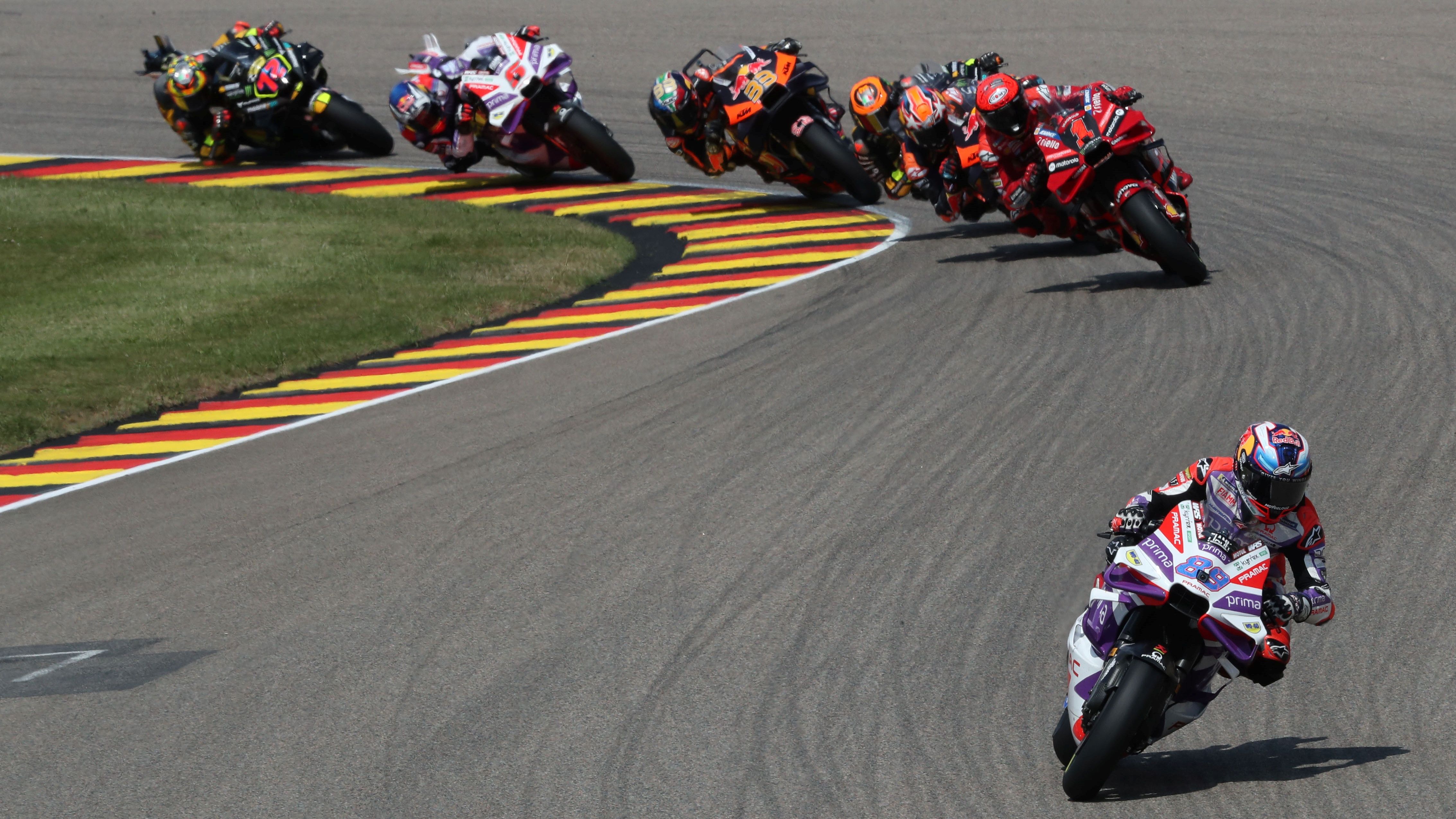 Jorge Martín se escapa del grupo en el sprint, MotoGP Sachsenring 2023