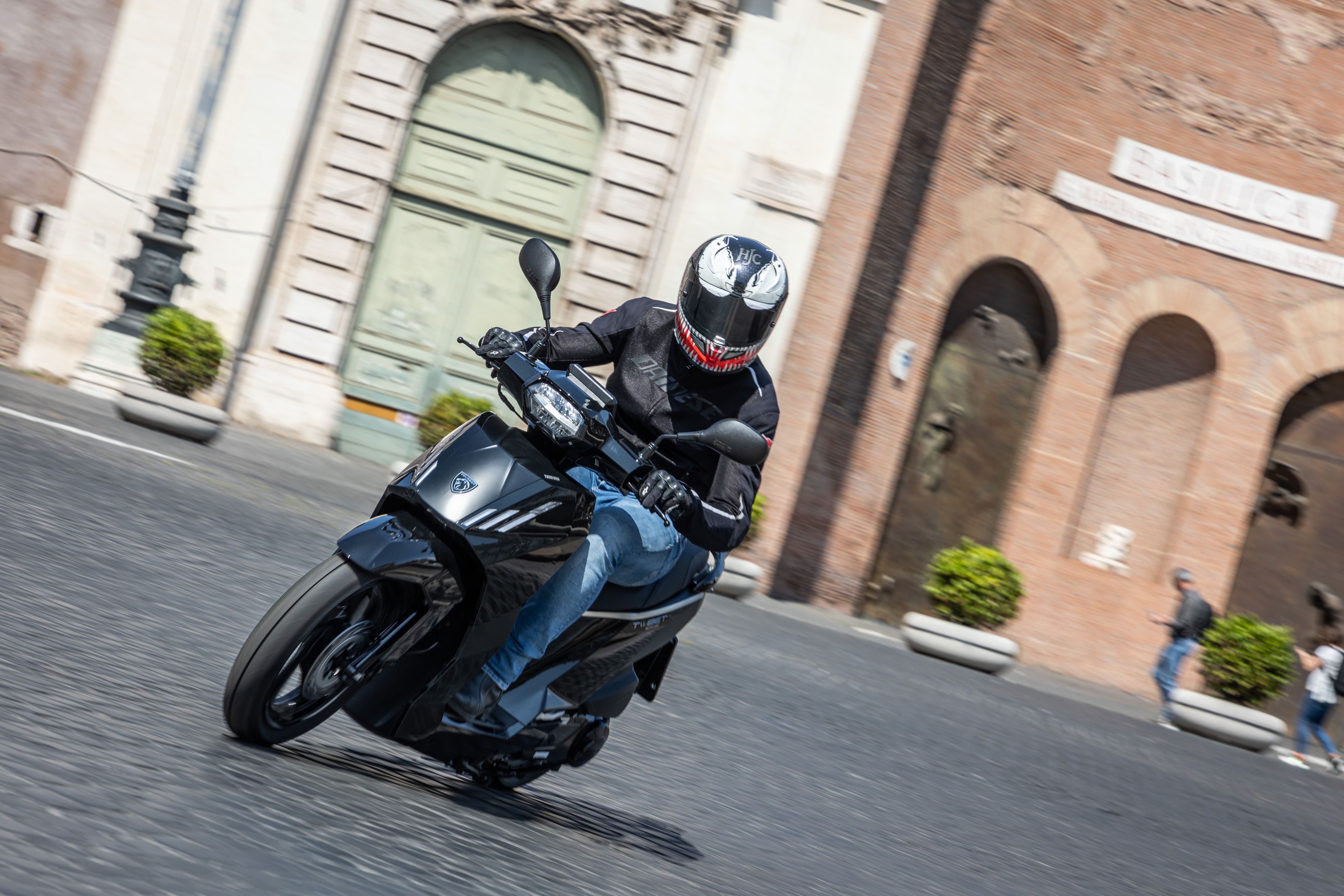 peugeot tweet 125 accion (4)