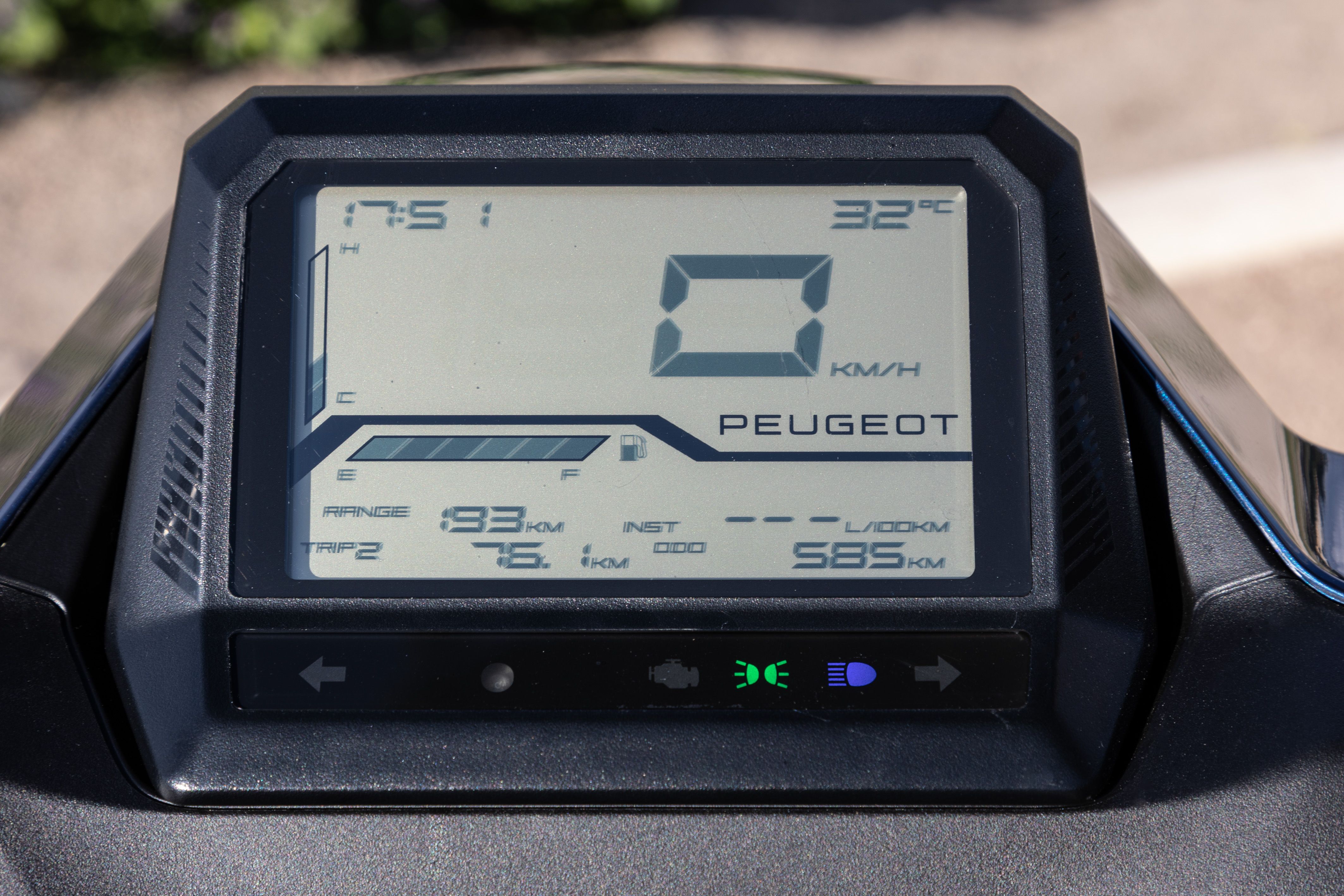 peugeot tweet 125 detalles (7)