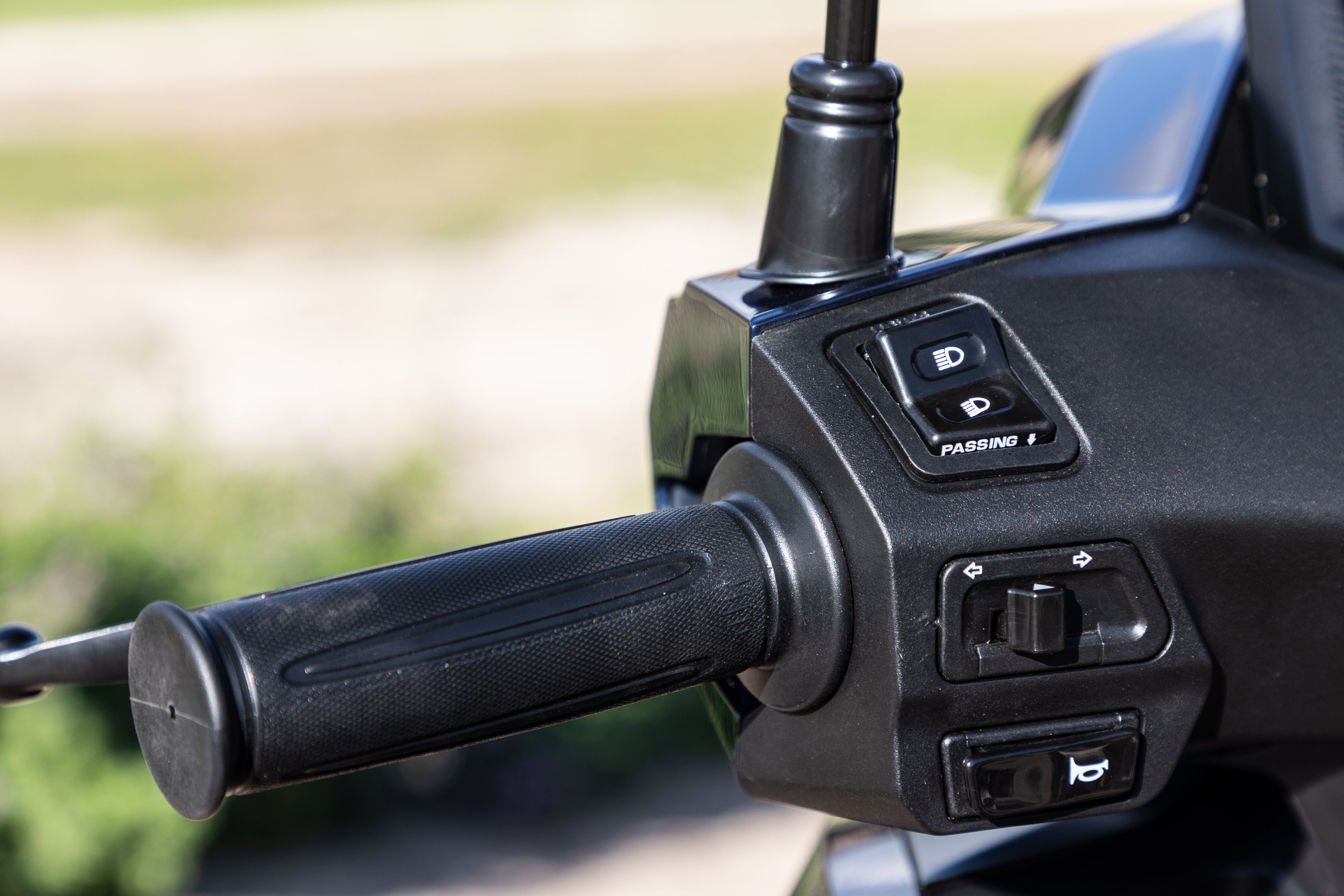 peugeot tweet 125 detalles (8)