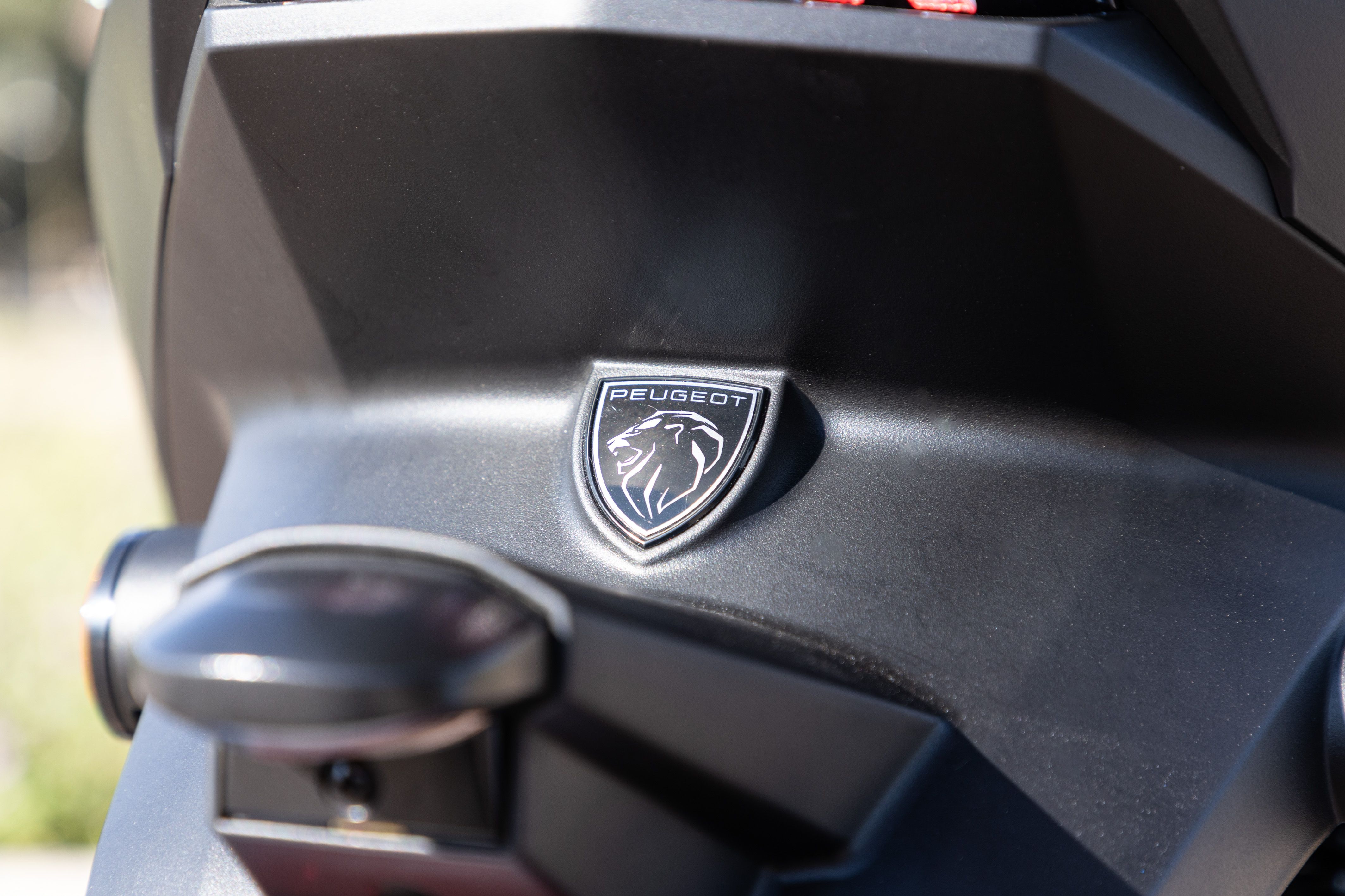 peugeot tweet 125 detalles (13)